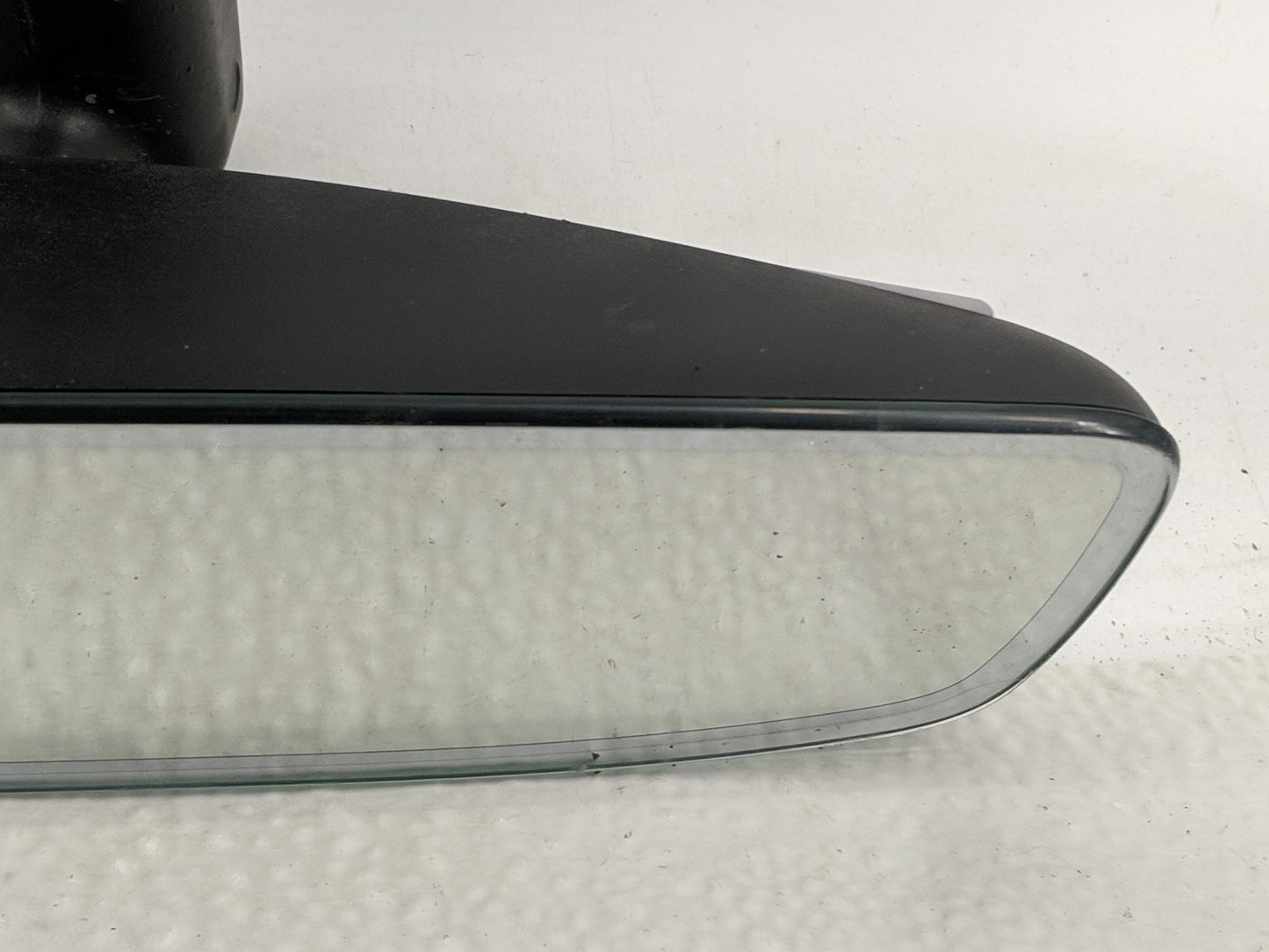 2018-2019 Volvo Xc60 Interior Rear View Mirror Replacement OEM P/N:GNTX-1212 Fits Fits 2016 2017 2018 2019 2020 2021 OEM Use