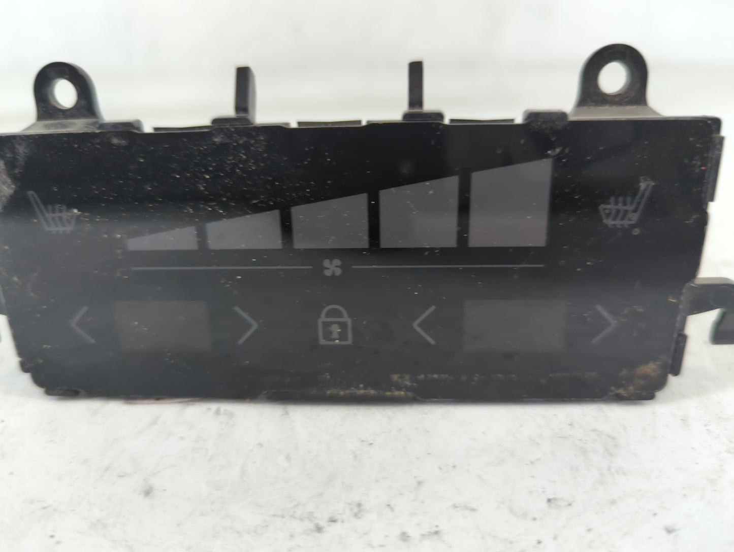 2018-2021 Volvo Xc60 Climate Control Module Temperature AC/Heater Replacement P/N:P31674023 Fits OEM Used Auto Parts - Oemus