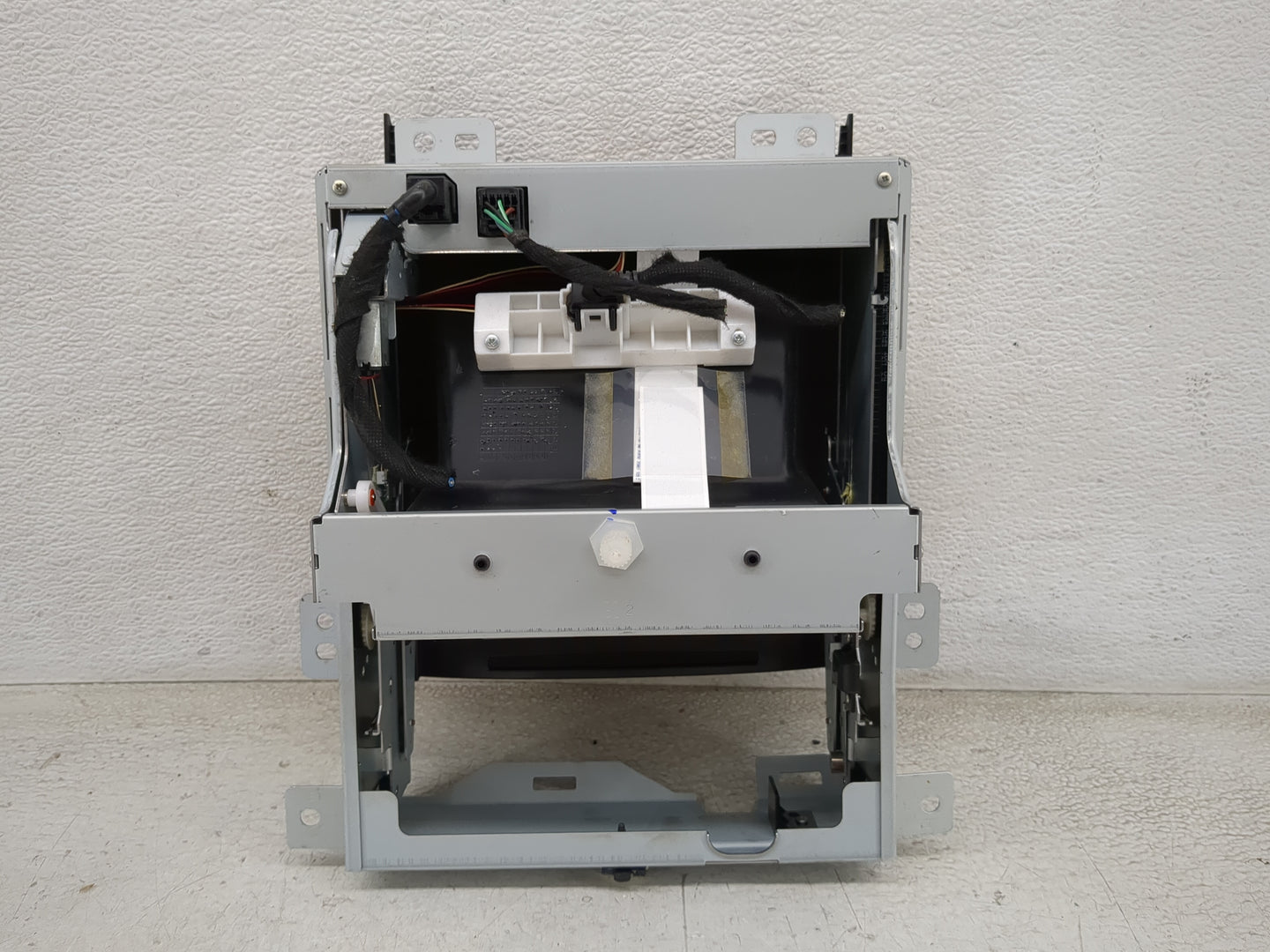 2019 Impala Radio AM FM Cd Player Receiver Replacement Fits Fits 2018 2020 2021 OEM Used Auto Parts - Oemusedautoparts1.com