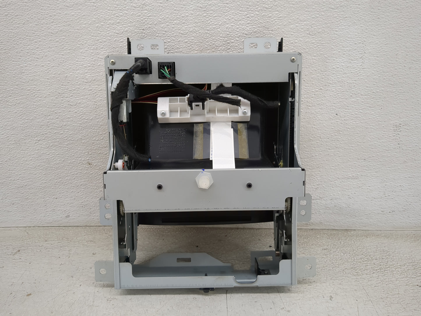 2019 Impala Radio AM FM Cd Player Receiver Replacement Fits Fits 2018 2020 2021 OEM Used Auto Parts - Oemusedautoparts1.com