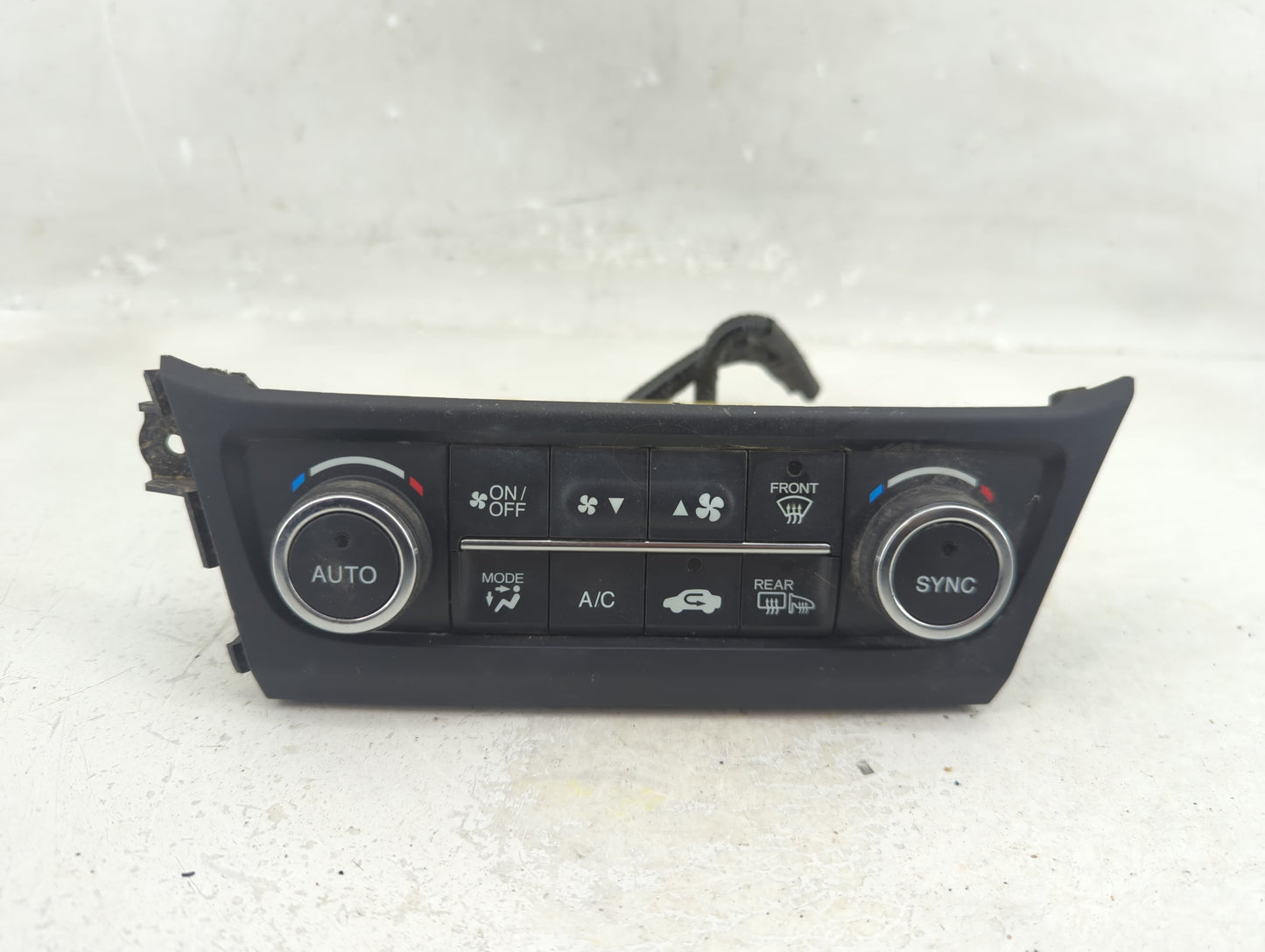 2019-2022 Acura Ilx Climate Control Module Temperature AC/Heater Replacement P/N:79600T3RA510M1 Fits Fits 2019 2020 2021 202