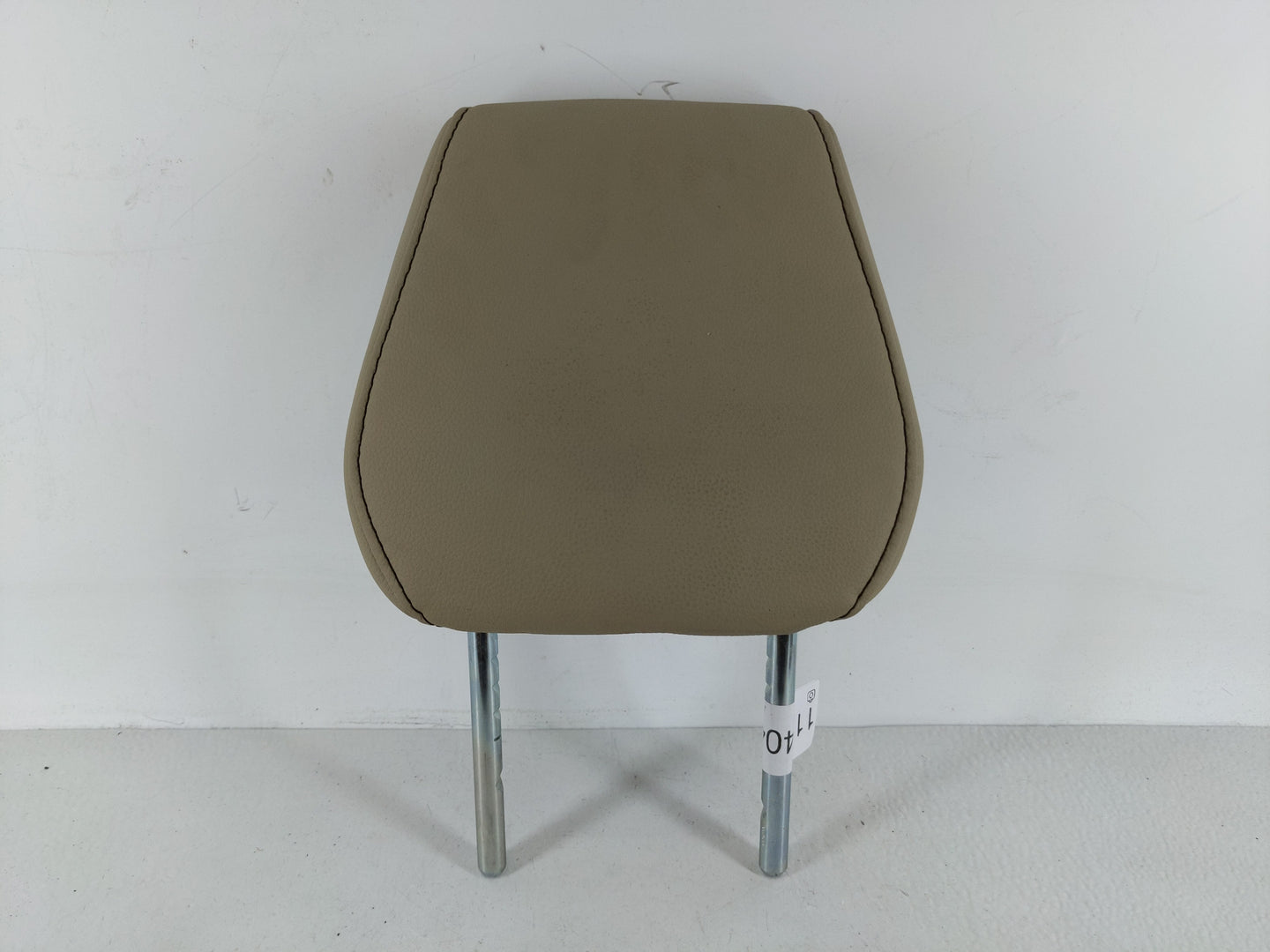 2017-2019 Acura Mdx Headrest Head Rest Front Driver Passenger Seat Fits Fits 2017 2018 2019 OEM Used Auto Parts - Oemusedaut