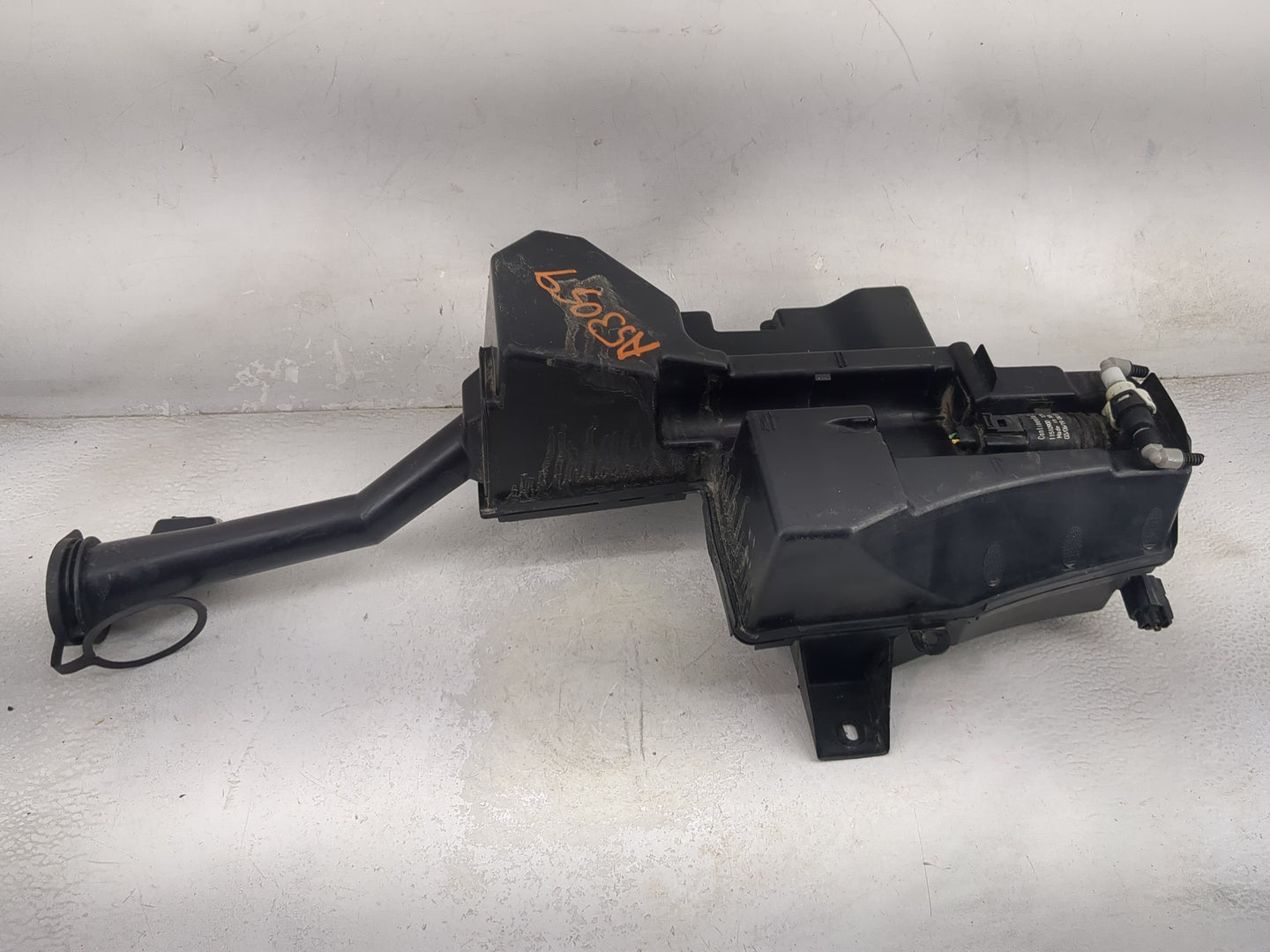 2014-2020 Acura Mdx Windshield Washer Fluid Reservoir Bottle Oem 1474031 - Oemusedautoparts1.com