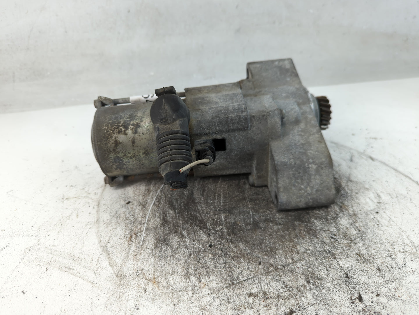 2016-2020 Acura Mdx Car Starter Motor Solenoid OEM P/N:SM-77002 Fits Fits 2015 2016 2017 2018 2019 2020 2021 2022 OEM Used A