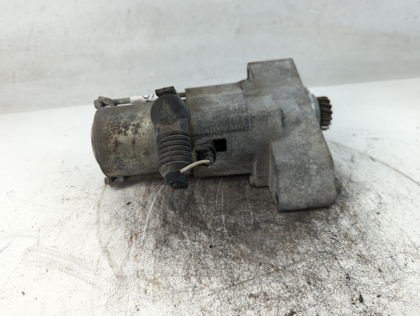 2016-2020 Acura Mdx Car Starter Motor Solenoid OEM P/N:SM-77002 Fits Fits 2015 2016 2017 2018 2019 2020 2021 2022 OEM Used A
