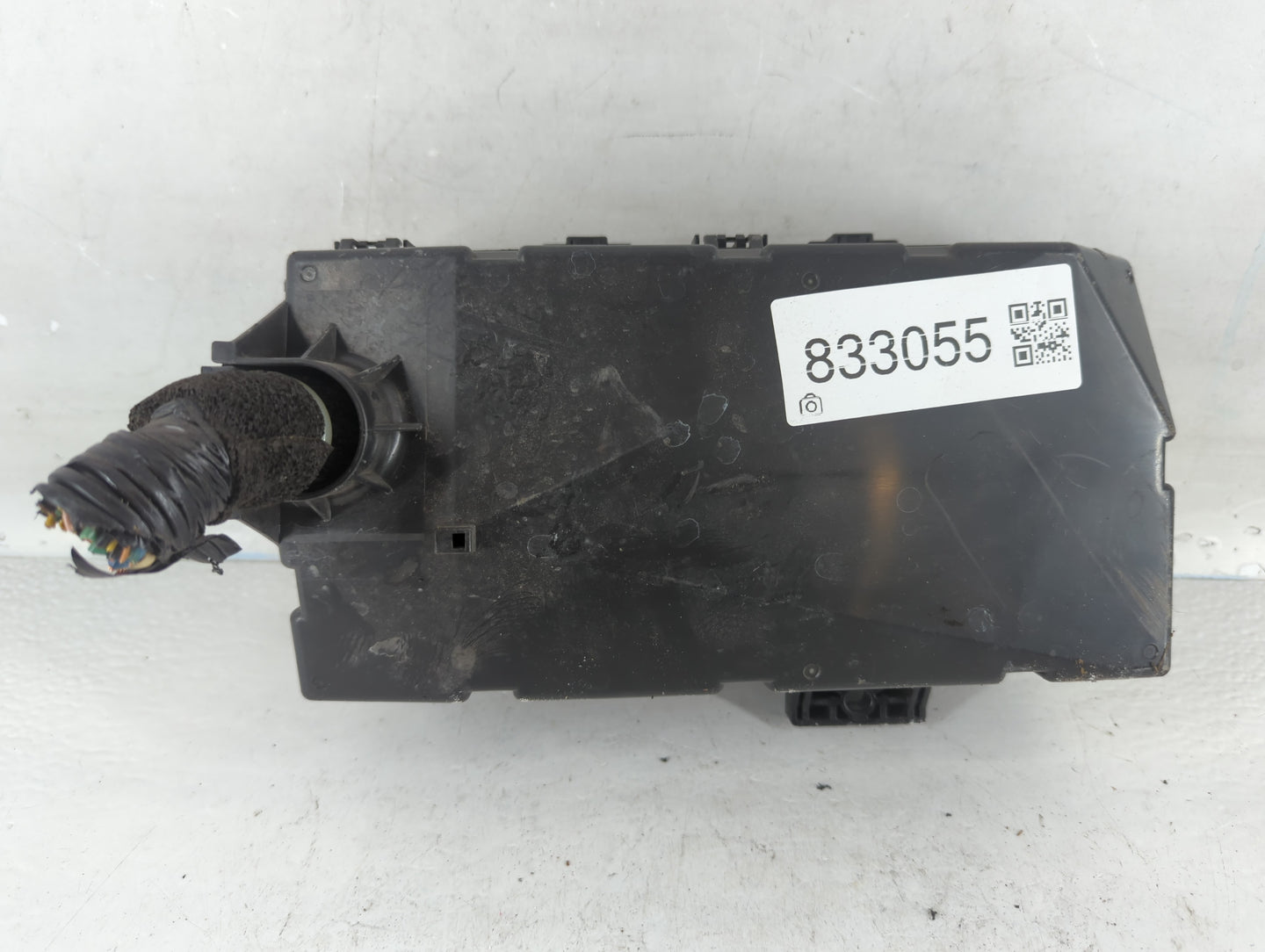 2019-2020 Acura Mdx Fusebox Fuse Box Panel Relay Module P/N:390R08L51 TZ5-A020 A0 Fits Fits 2019 2020 OEM Used Auto Parts - 