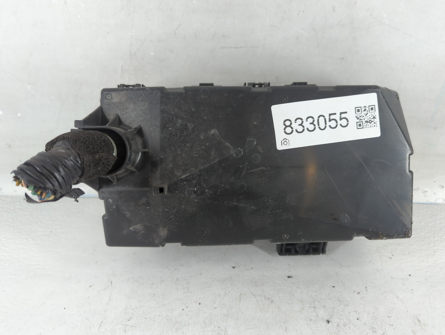 2019-2020 Acura Mdx Fusebox Fuse Box Panel Relay Module P/N:390R08L51 TZ5-A020 A0 Fits Fits 2019 2020 OEM Used Auto Parts - 