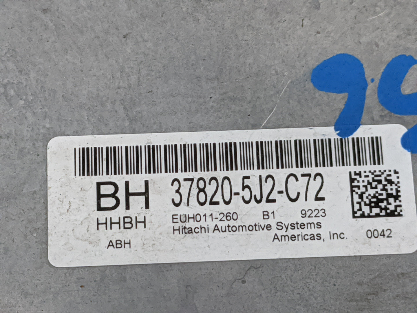 2019 Acura Tlx PCM Engine Control Computer ECU ECM PCU OEM P/N:37820-5J2-C72 Fits OEM Used Auto Parts - Oemusedautoparts1.co