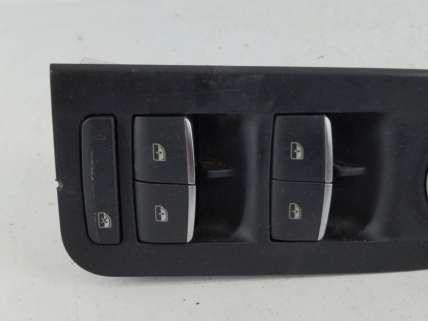 2017 Alfa Romeo Giulia Master Power Window Switch Replacement Driver Side Left P/N:01561494080 Fits OEM Used Auto Parts - Oe