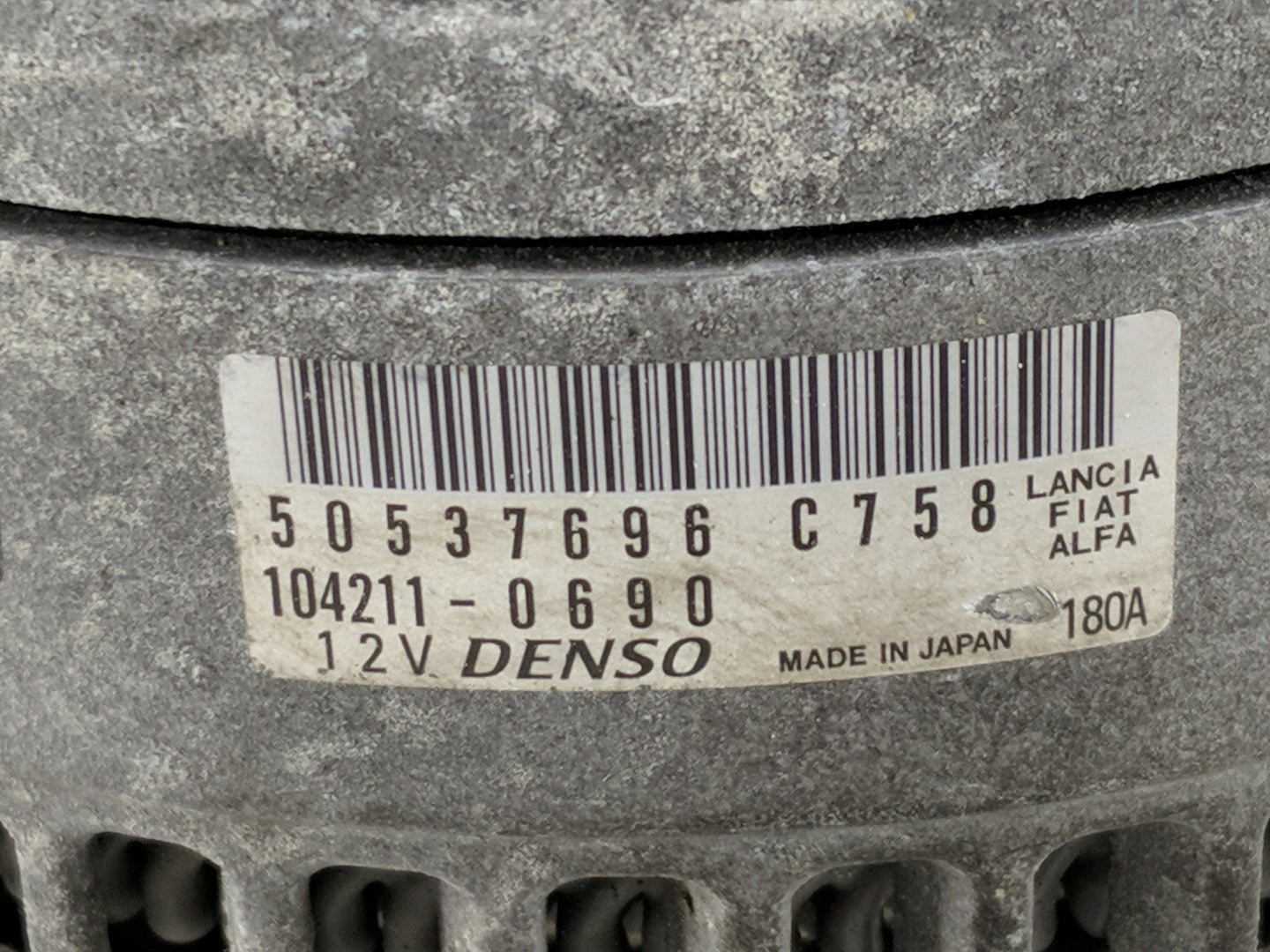 2017 Alfa Romeo Giulia Alternator Replacement Generator Charging Assembly Engine OEM P/N:50537696 C758 104211-0690 Fits OEM 