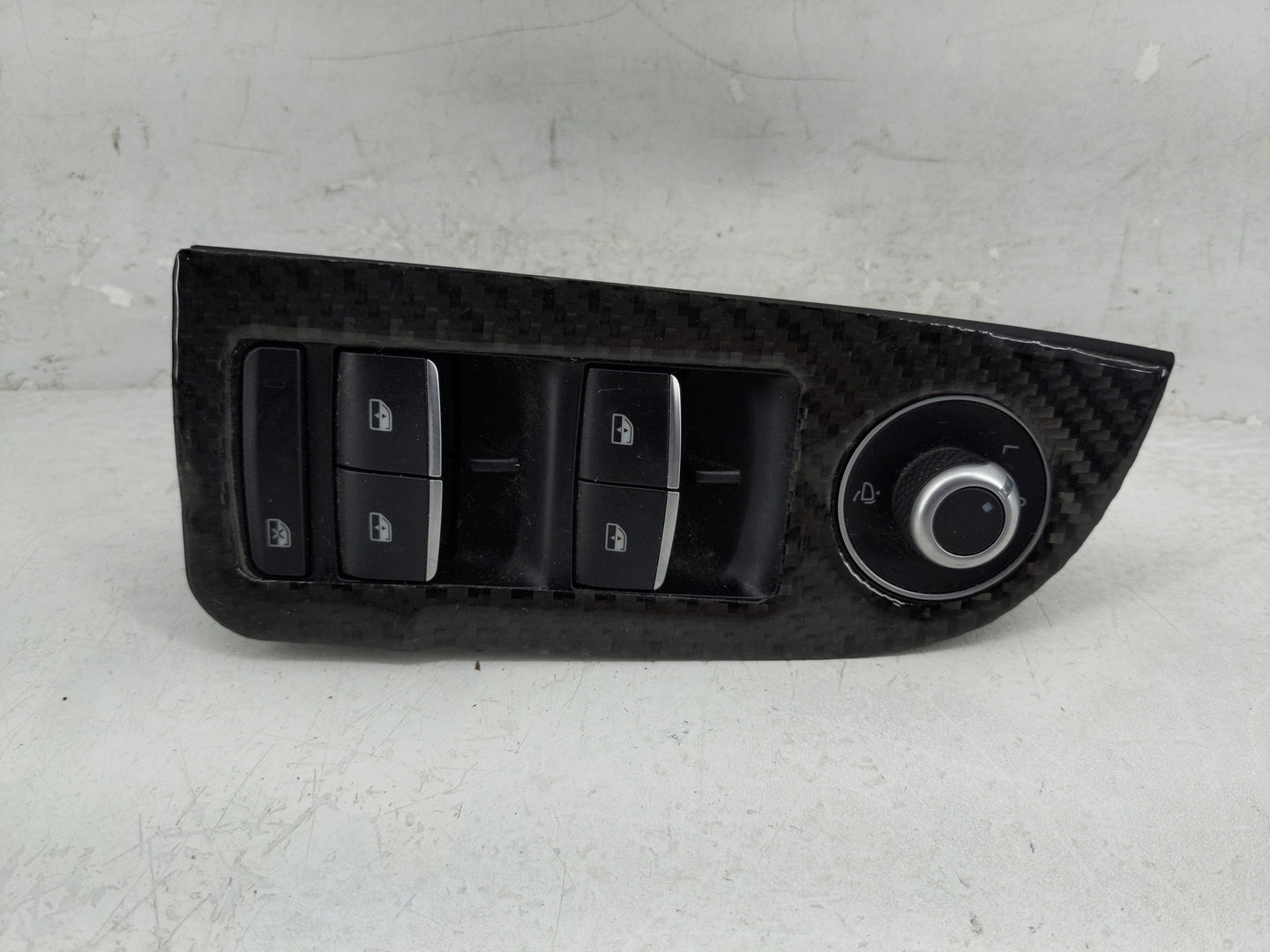 2019 Alfa Romeo Giulia Master Power Window Switch Replacement Driver Side Left P/N:01561291690 Fits OEM Used Auto Parts - Oe