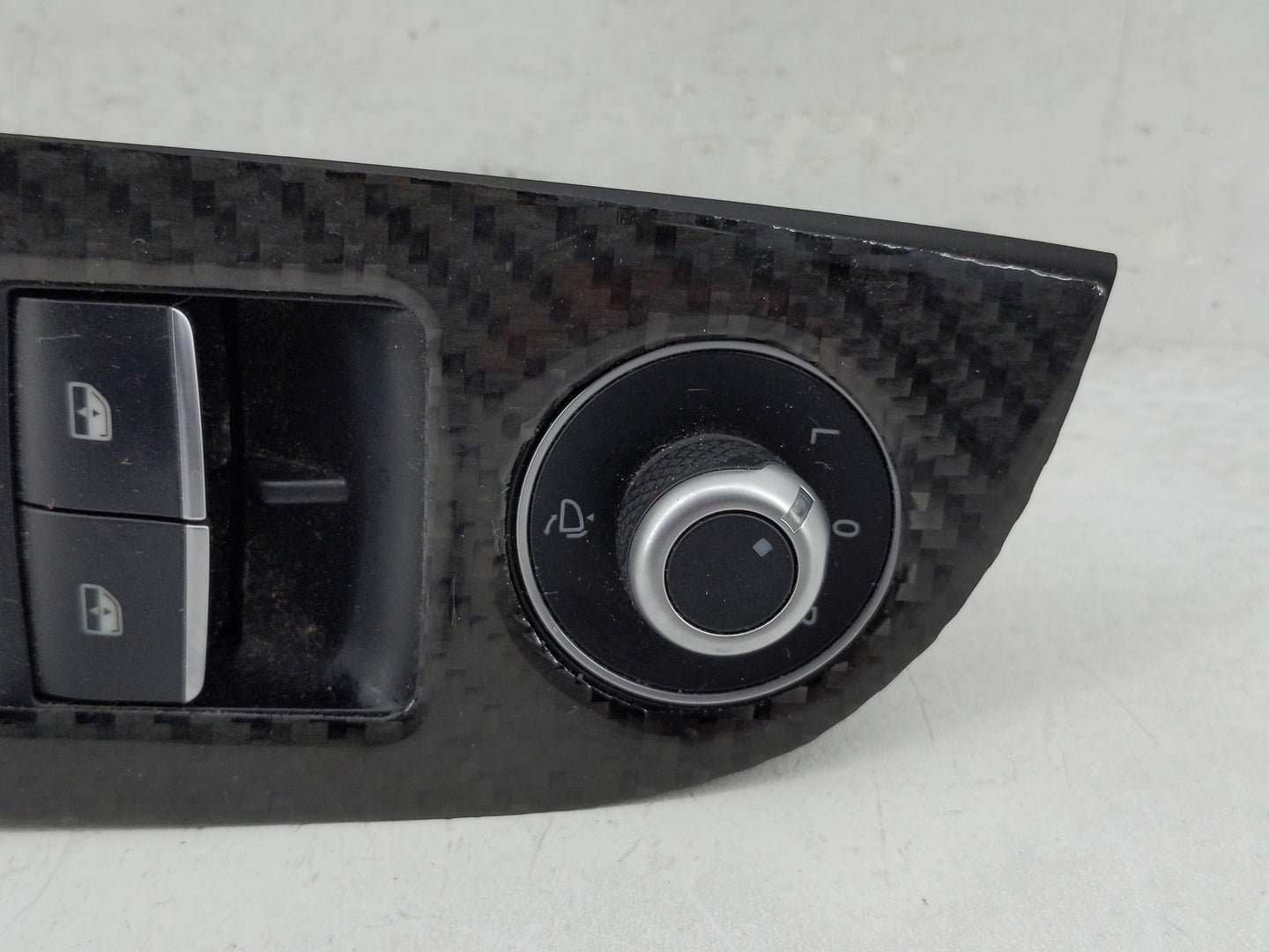 2019 Alfa Romeo Giulia Master Power Window Switch Replacement Driver Side Left P/N:01561291690 Fits OEM Used Auto Parts - Oe