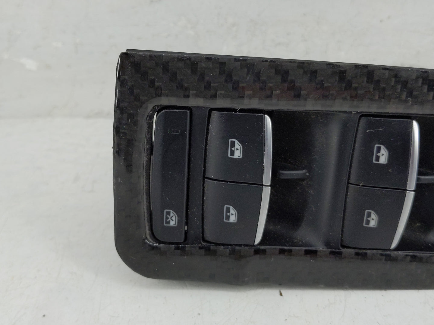 2019 Alfa Romeo Giulia Master Power Window Switch Replacement Driver Side Left P/N:01561291690 Fits OEM Used Auto Parts - Oe