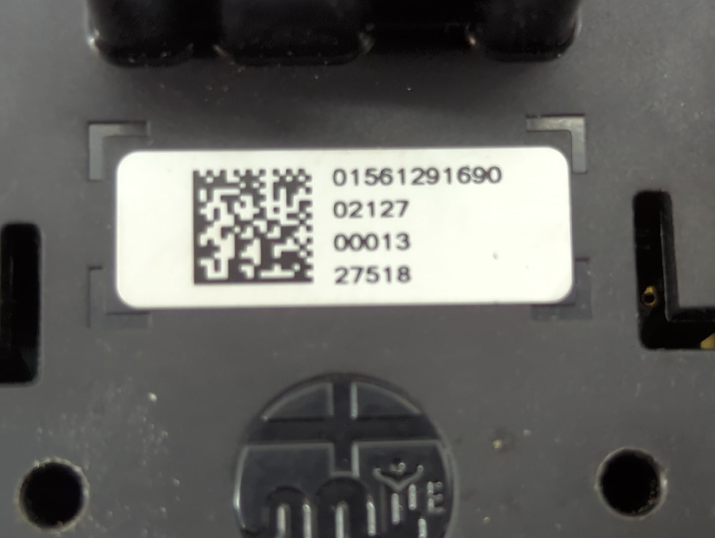 2019 Alfa Romeo Giulia Master Power Window Switch Replacement Driver Side Left P/N:01561291690 Fits OEM Used Auto Parts - Oe