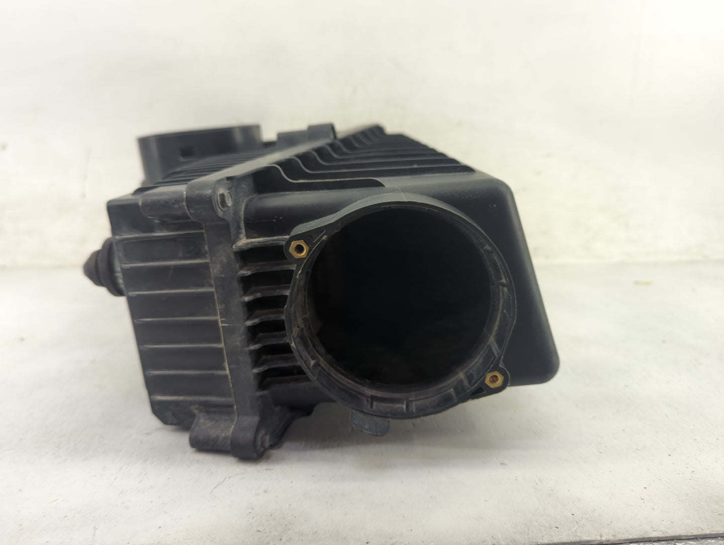 2019 Alfa Romeo Giulia Air Cleaner Intake-duct Hose Tube - Oemusedautoparts1.com