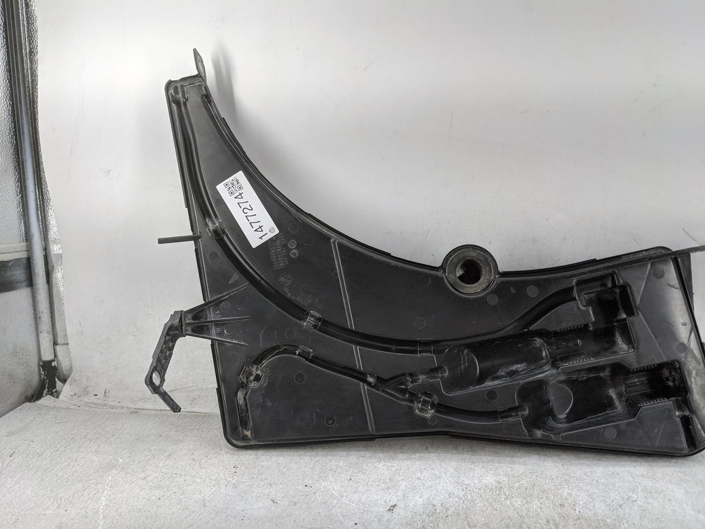 2017-2017 Alfa Romeo Giulia Windshield Washer Fluid Reservoir Bottle Oem - Oemusedautoparts1.com