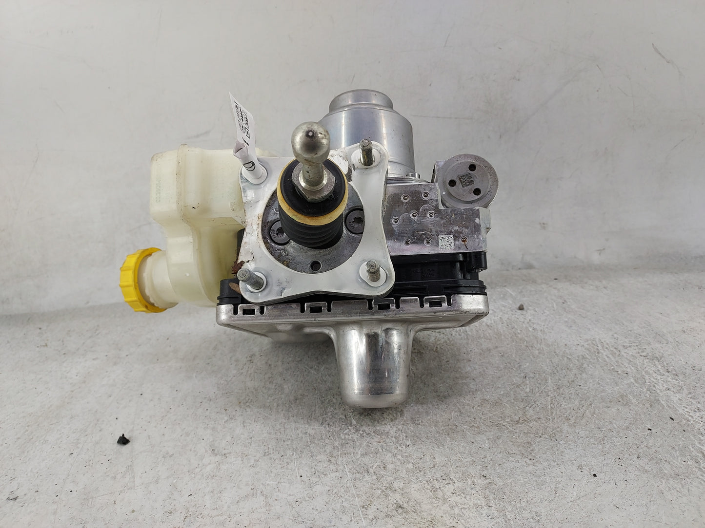2017 Alfa Romeo Giulia ABS Pump Control Module Replacement P/N:10.0964-2844.3 10.0627-3498.1, 61890400EB1, 28.5540-1060.3 Fi