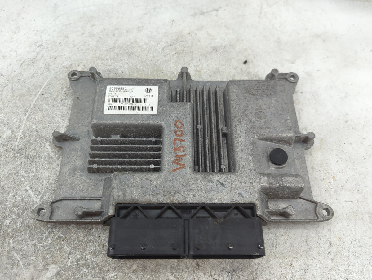2017 Alfa Romeo Giulia PCM Engine Control Computer ECU ECM PCU OEM P/N:50559852 GME-T4, F7XEPXC9U, BC.0169772.B Fits OEM Use