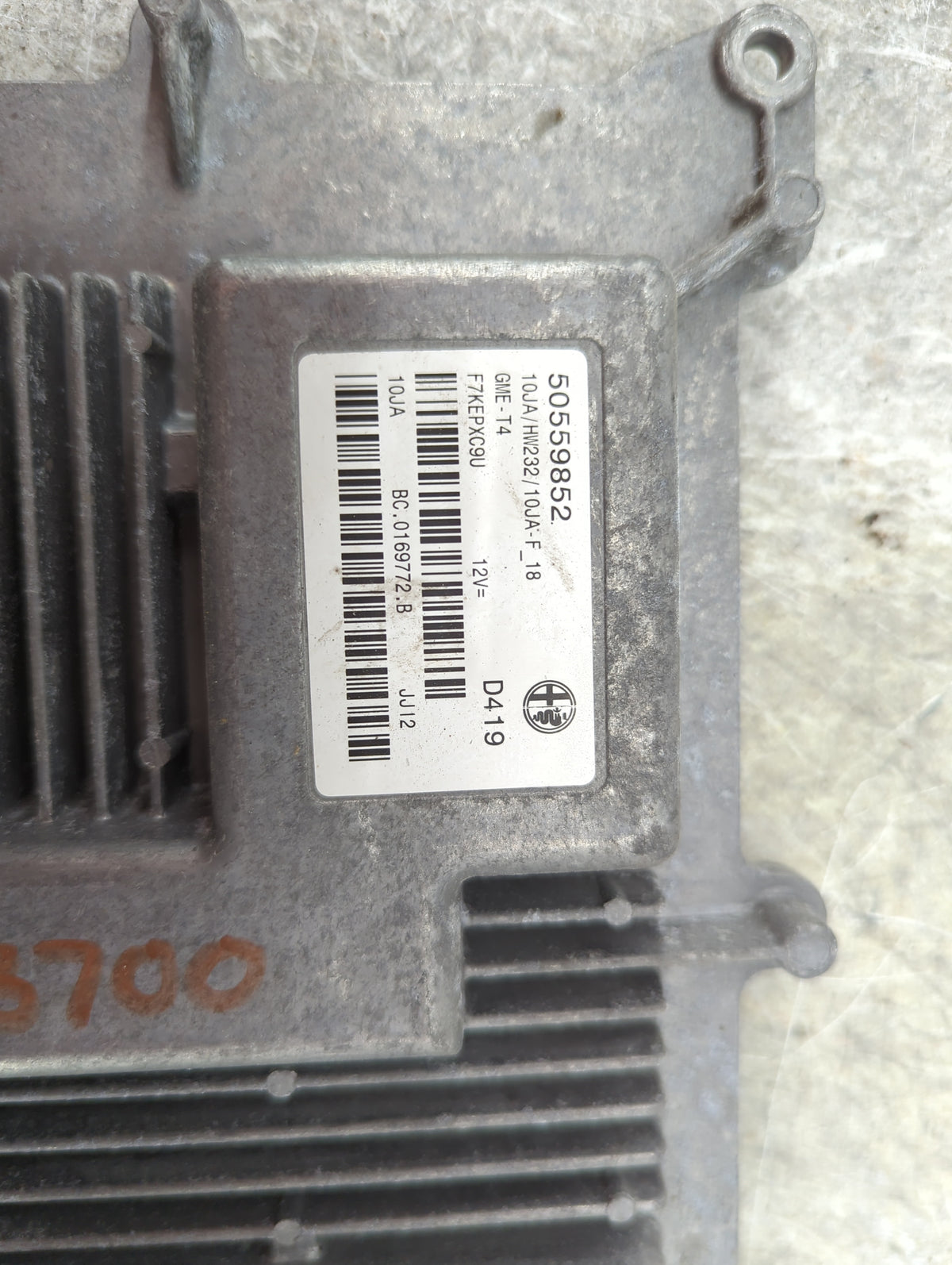 2017 Alfa Romeo Giulia PCM Engine Control Computer ECU ECM PCU OEM P/N:50559852 GME-T4, F7XEPXC9U, BC.0169772.B Fits OEM Use