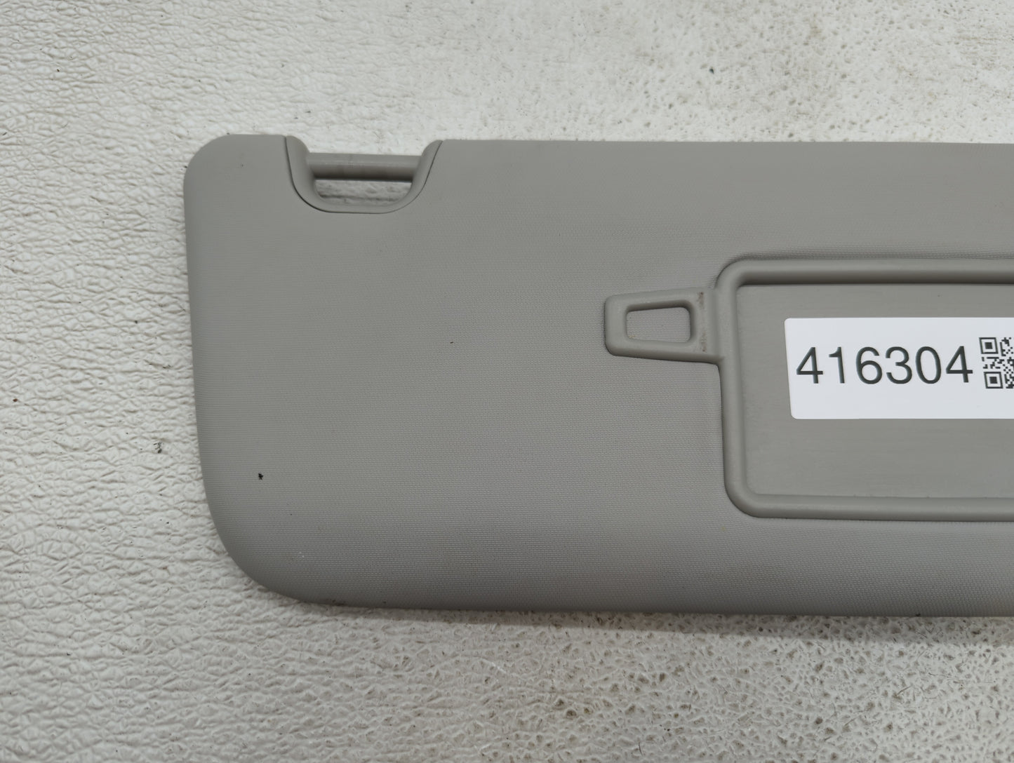 2017 Alfa Romeo Giulia Sun Visor Shade Replacement Passenger Right Mirror Fits OEM Used Auto Parts - Oemusedautoparts1.com