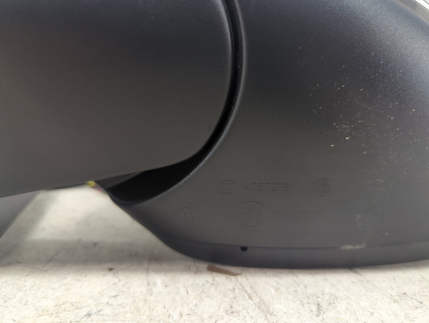 2019 Alfa Romeo Giulia Driver Side View Mirror - Left Door Mirror OEM Used - Oemusedautoparts1.com