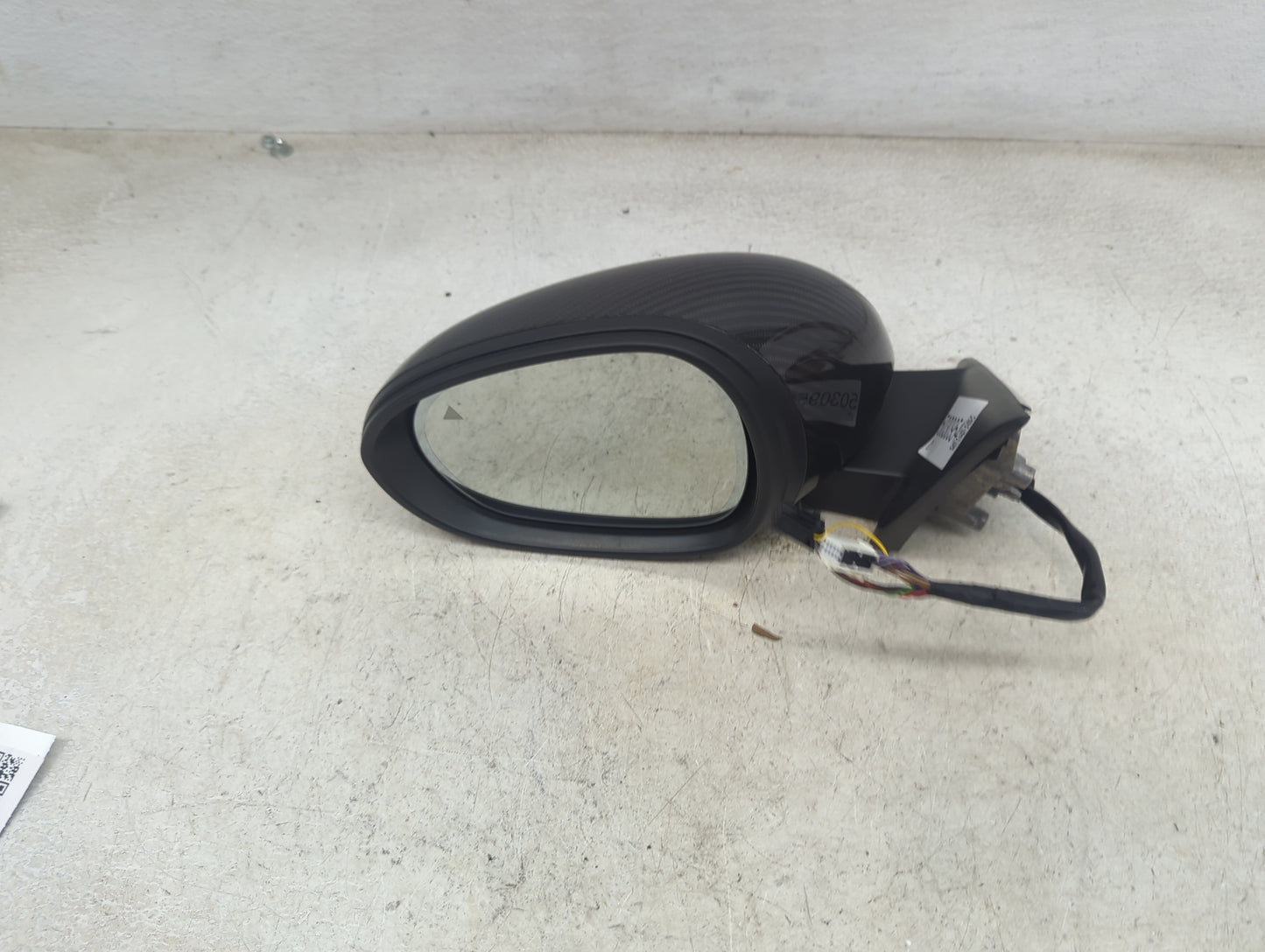 2019 Alfa Romeo Giulia Driver Side View Mirror - Left Door Mirror OEM Used - Oemusedautoparts1.com