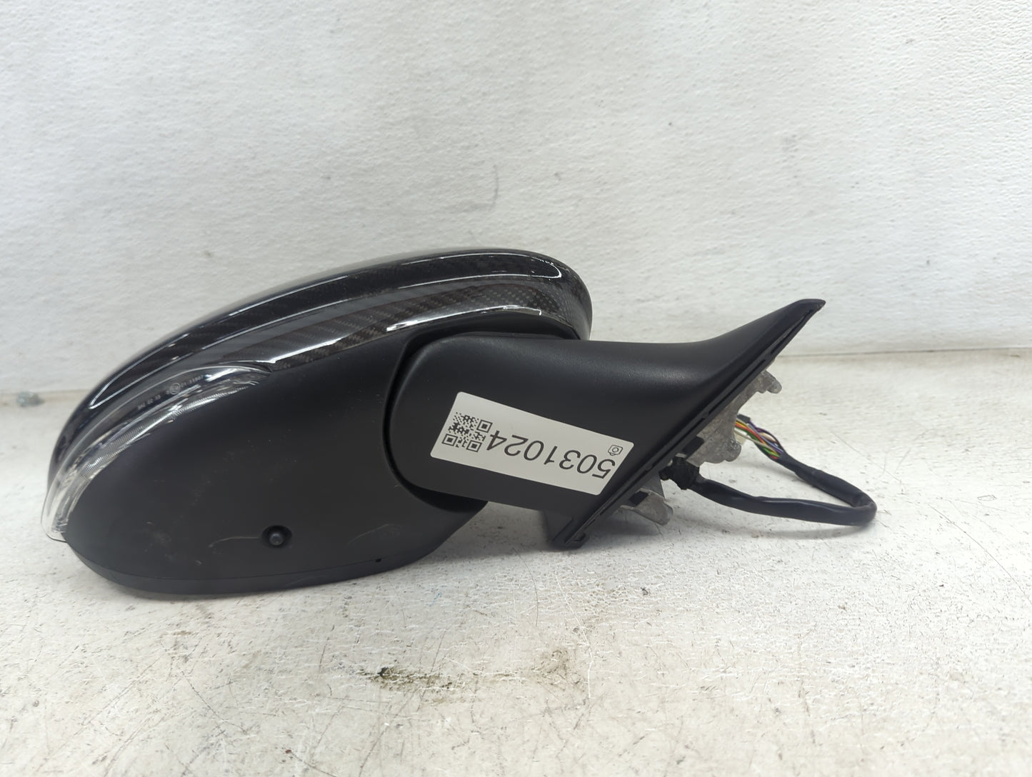 2019 Alfa Romeo Giulia Passenger Side View Mirror - Right Door Mirror OEM Used - Oemusedautoparts1.com