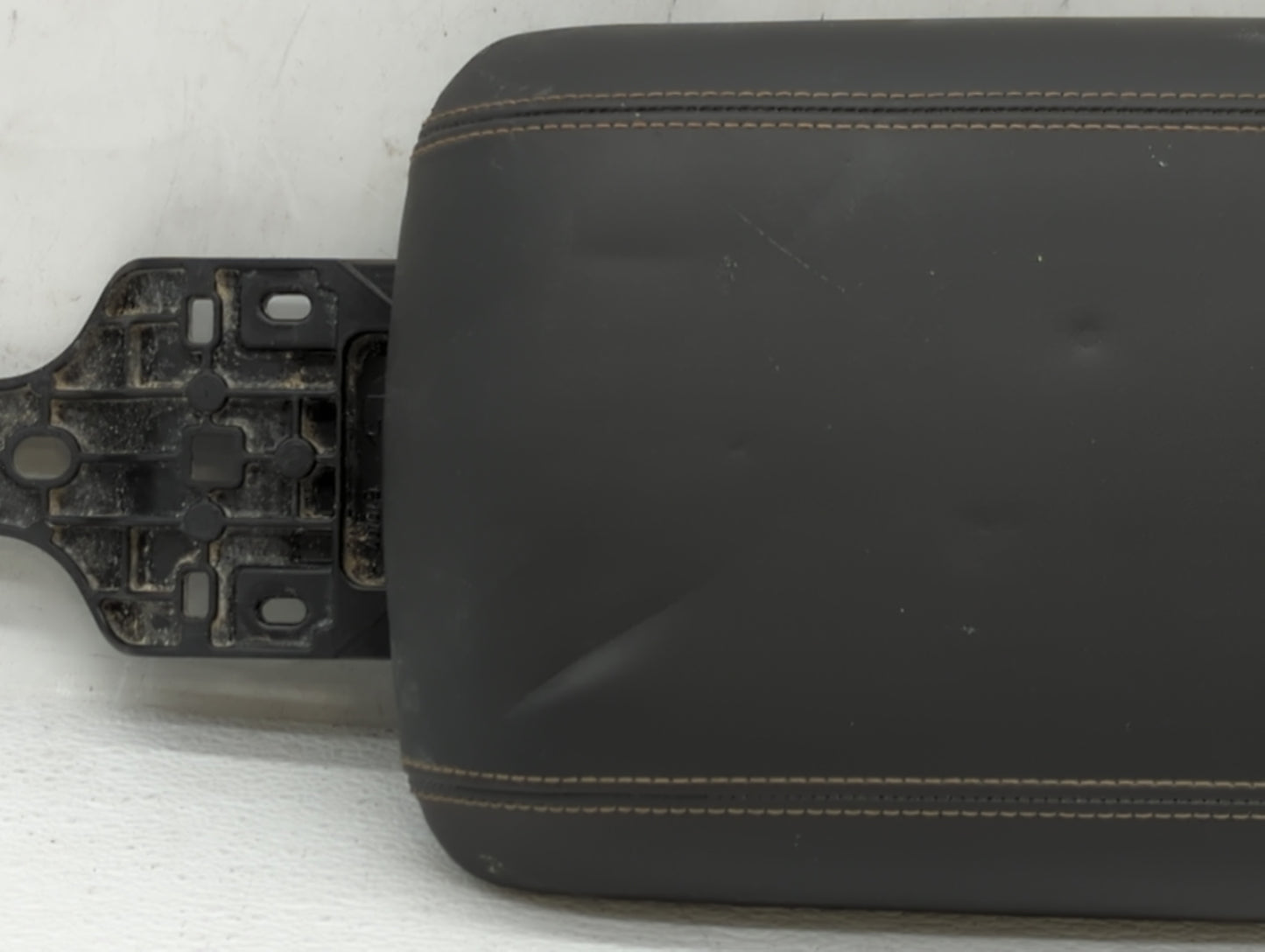 2019 Alfa Romeo Giulia Center Console Armrest Cover Lid Black - Oemusedautoparts1.com