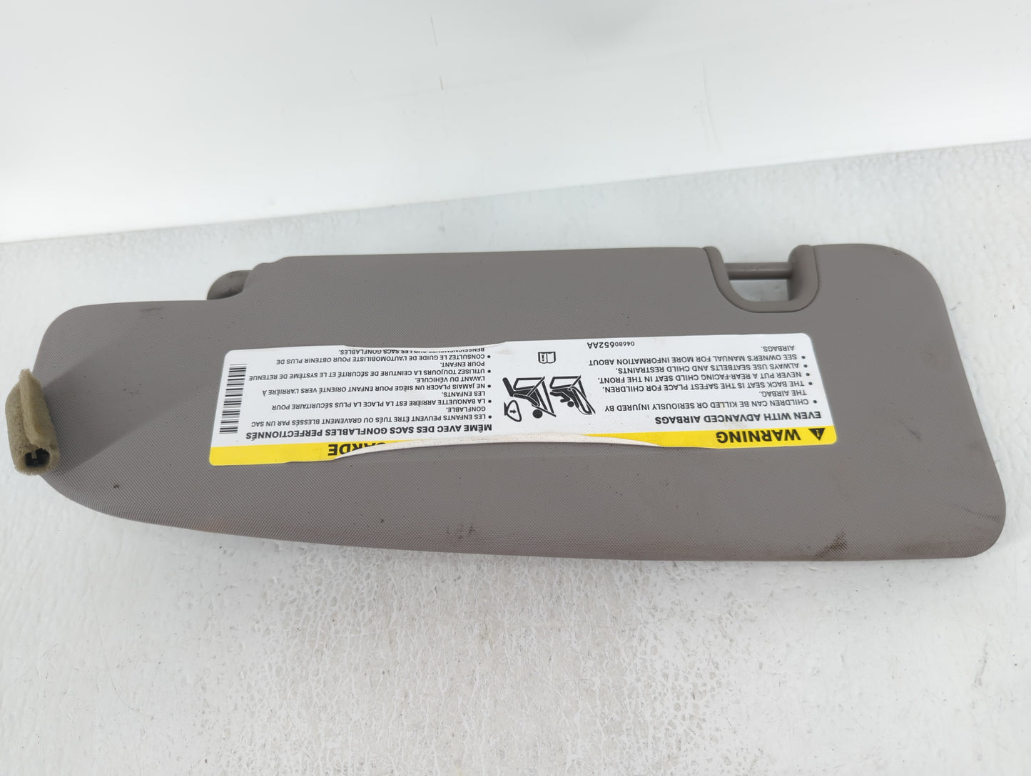 2017 Alfa Romeo Giulia Sun Visor Shade Replacement Passenger Right Mirror Fits OEM Used Auto Parts - Oemusedautoparts1.com