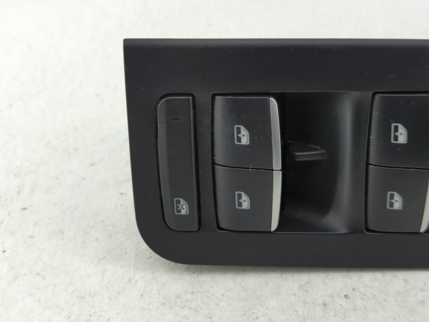 2017 Alfa Romeo Giulia Master Power Window Switch Replacement Driver Side Left P/N:01561181990 Fits OEM Used Auto Parts - Oe