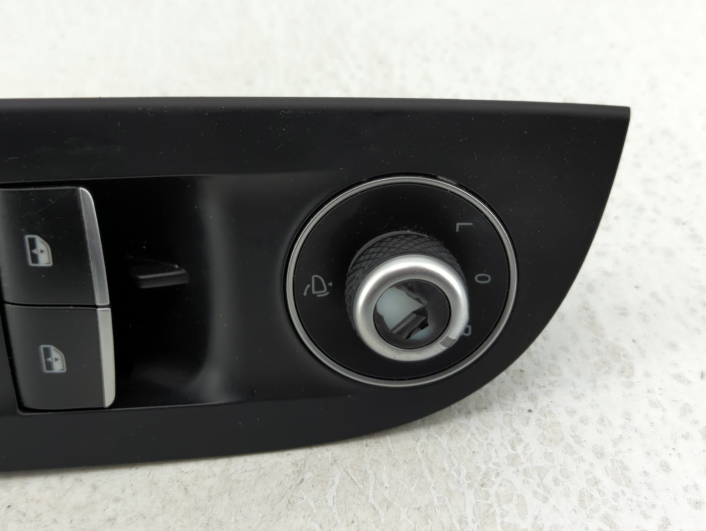 2017 Alfa Romeo Giulia Master Power Window Switch Replacement Driver Side Left P/N:01561181990 Fits OEM Used Auto Parts - Oe