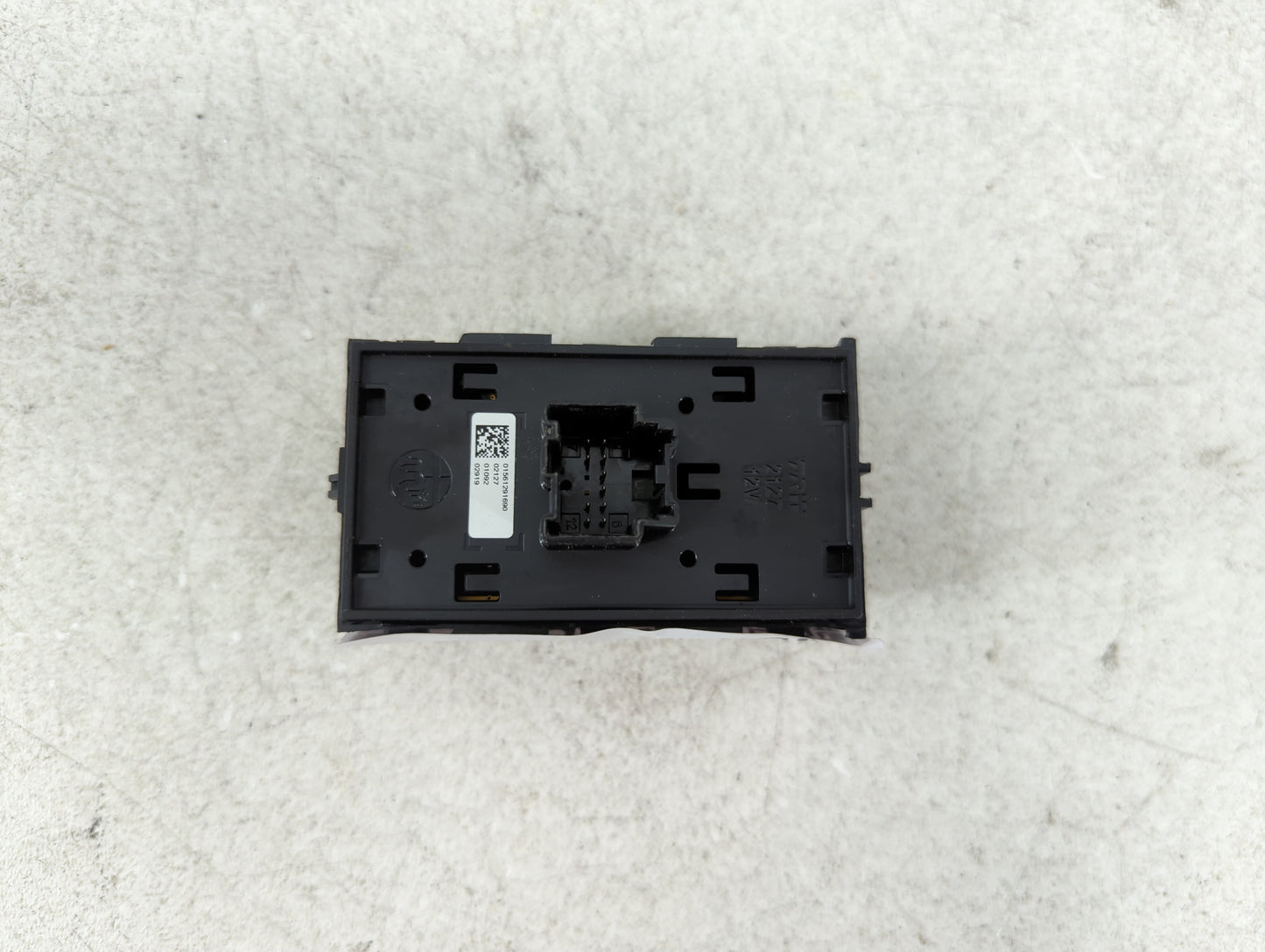 2019 Alfa Romeo Stelvio Master Power Window Switch Replacement Driver Side Left P/N:01561291690 Fits OEM Used Auto Parts - O