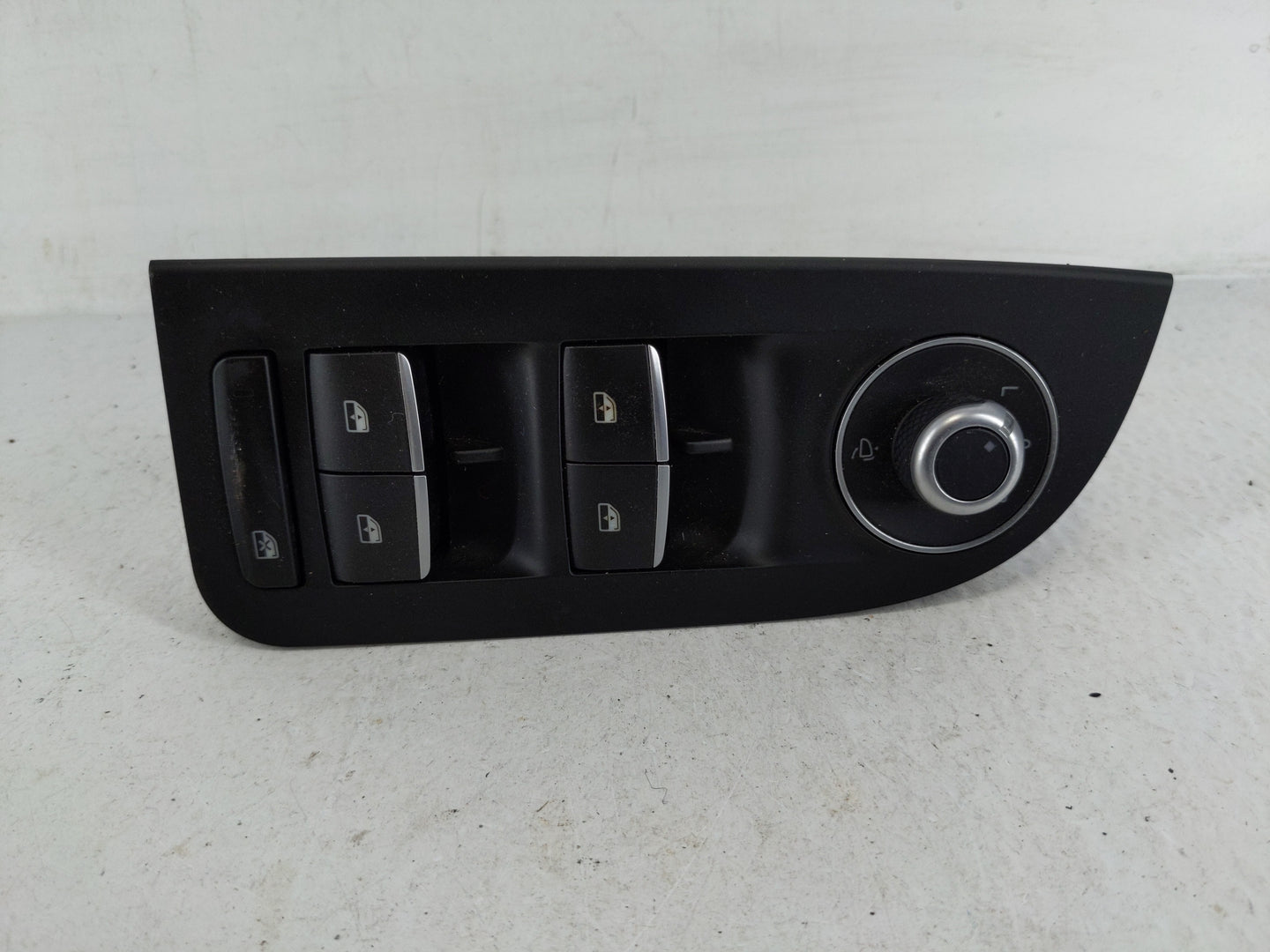 2019 Alfa Romeo Stelvio Master Power Window Switch Replacement Driver Side Left P/N:01561291690 Fits OEM Used Auto Parts - O