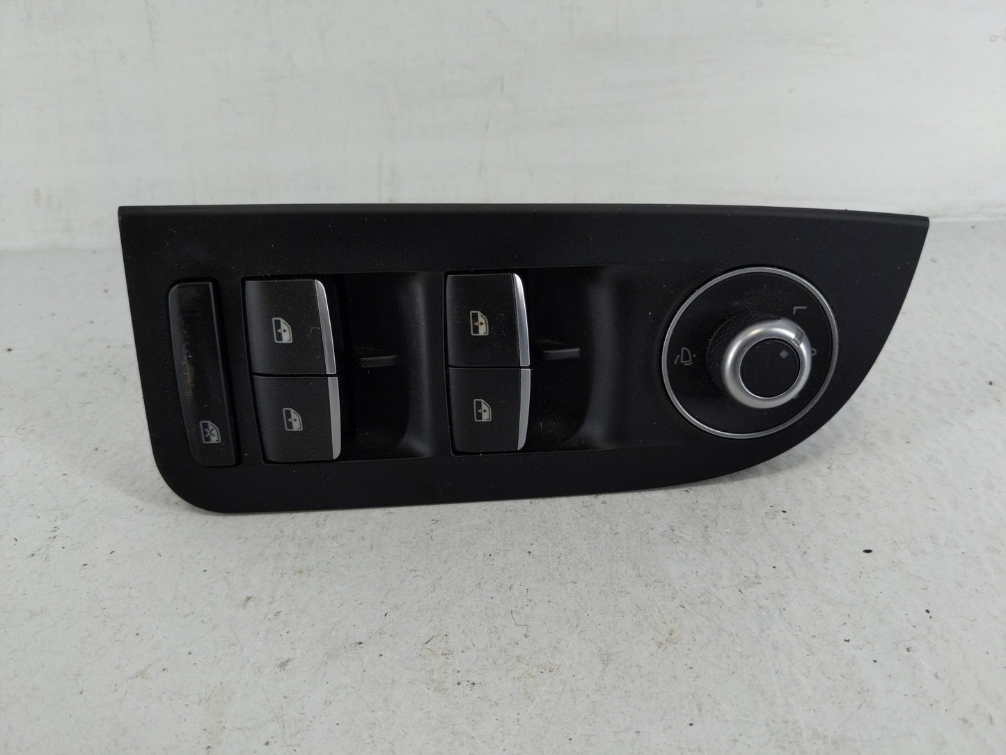 2019 Alfa Romeo Stelvio Master Power Window Switch Replacement Driver Side Left P/N:01561291690 Fits OEM Used Auto Parts - O