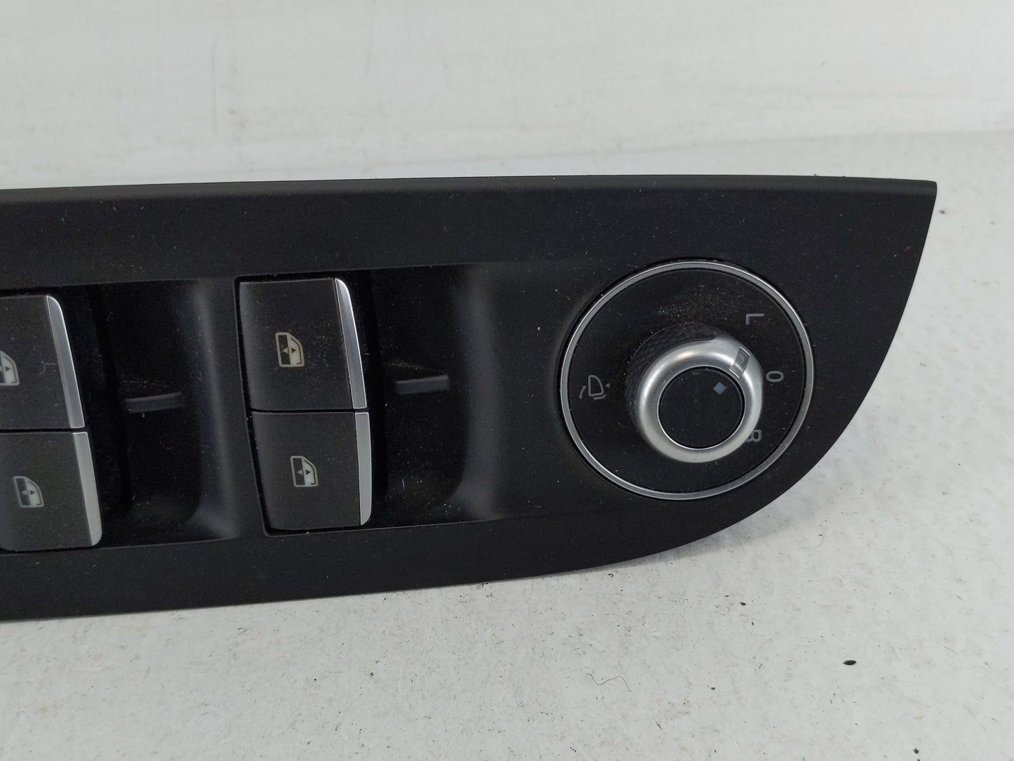 2019 Alfa Romeo Stelvio Master Power Window Switch Replacement Driver Side Left P/N:01561291690 Fits OEM Used Auto Parts - O