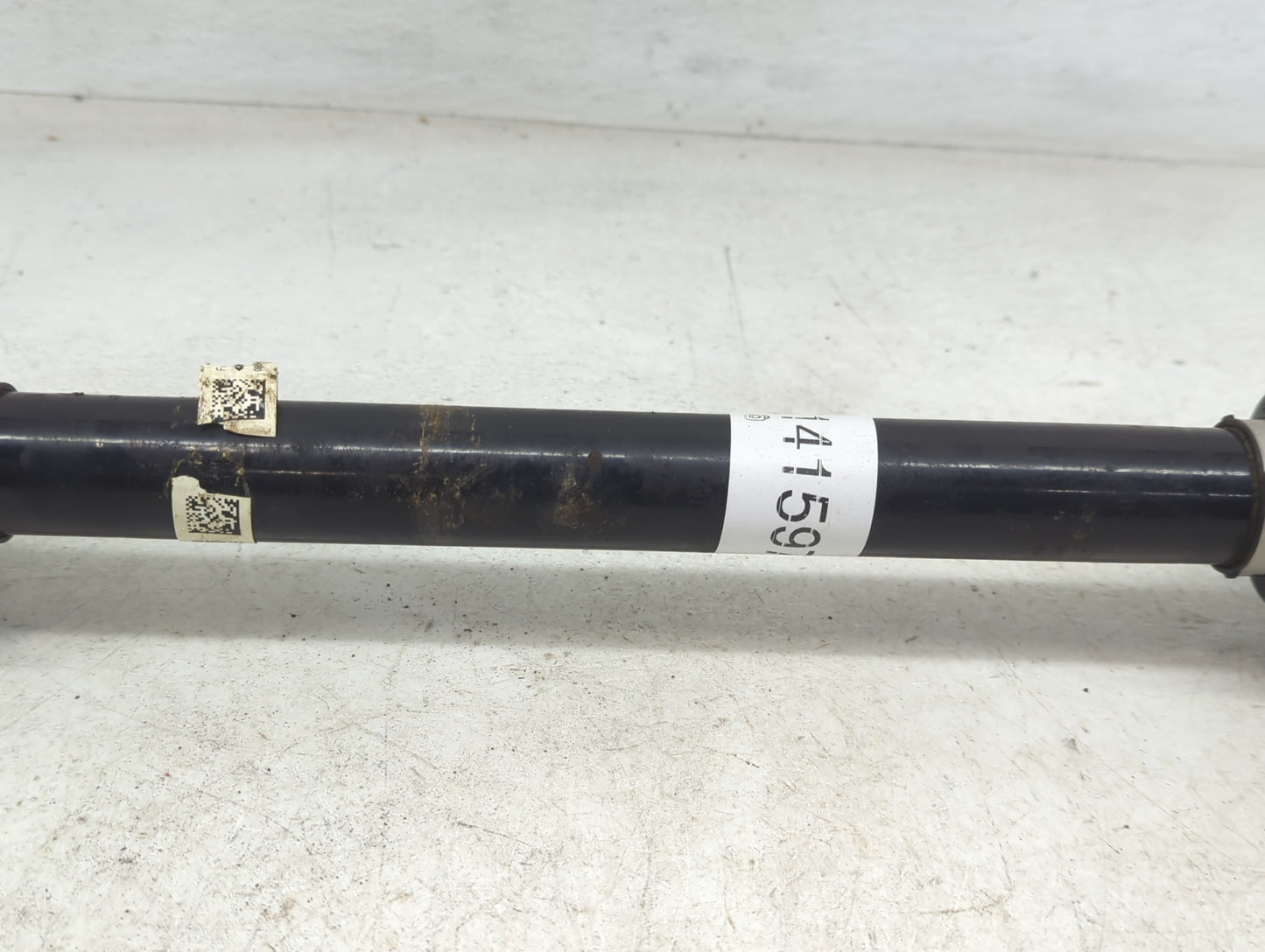 2019 Alfa Romeo Stelvio Axle Shaft Front Passenger Cv C/v - Oemusedautoparts1.com