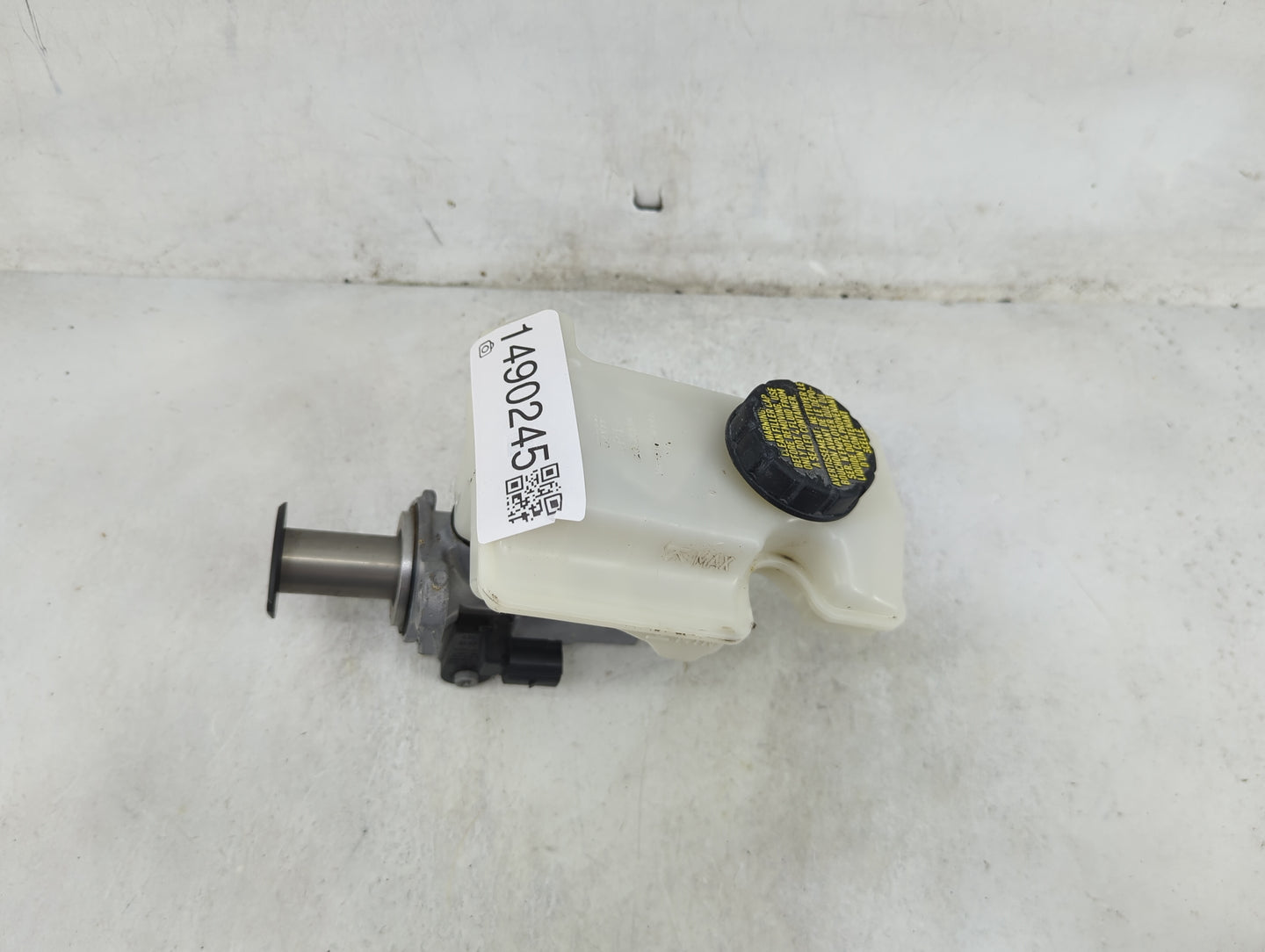 2019 Alfa Romeo Stelvio Brake Master Cylinder - Oemusedautoparts1.com