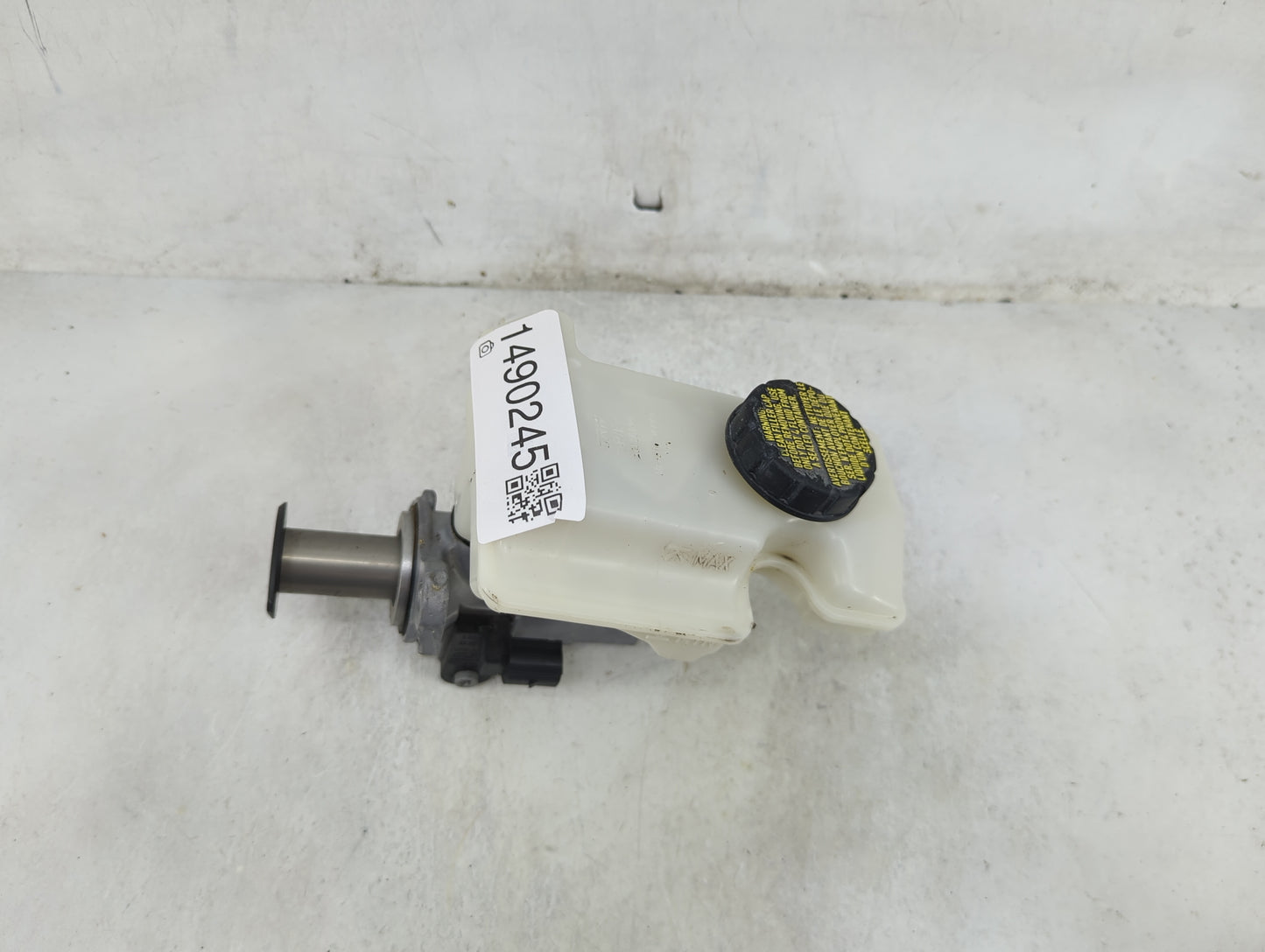 2019 Alfa Romeo Stelvio Brake Master Cylinder - Oemusedautoparts1.com