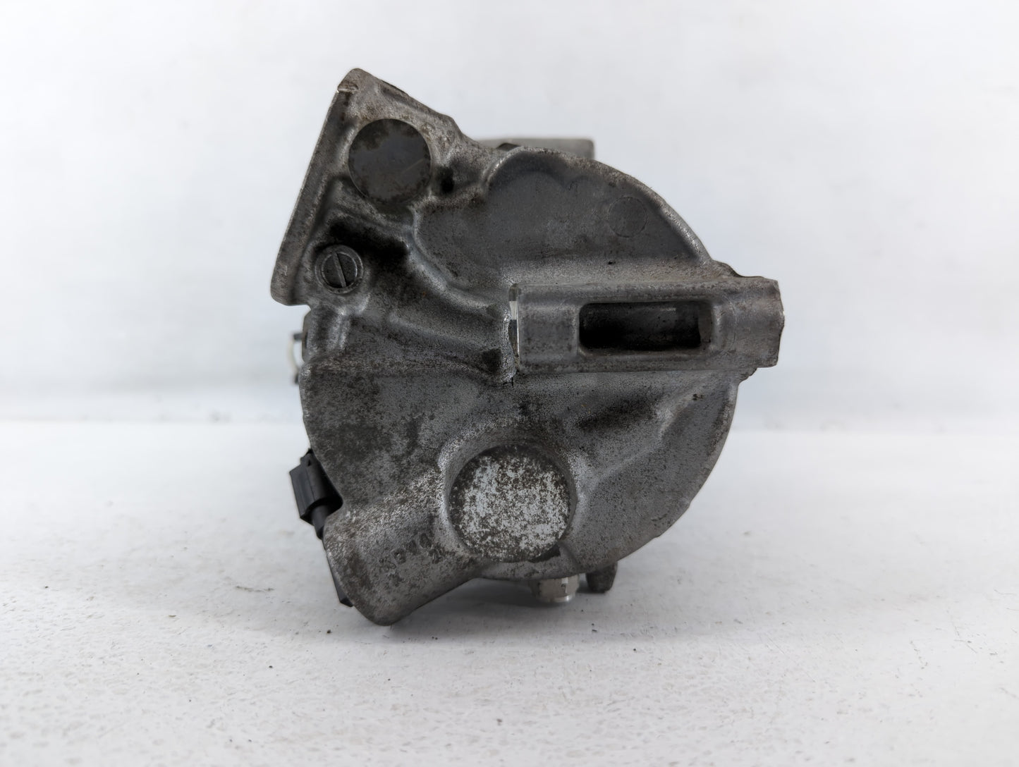 2019 Alfa Romeo Stelvio Air Conditioning A/c Ac Compressor Oem - Oemusedautoparts1.com