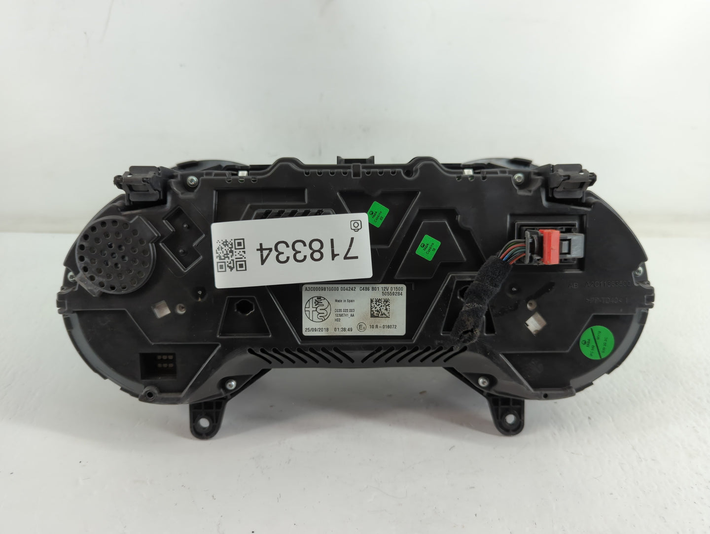 2019 Alfa Romeo Stelvio Instrument Cluster Speedometer Gauges P/N:50559284 10390741_AA Fits OEM Used Auto Parts - Oemusedaut