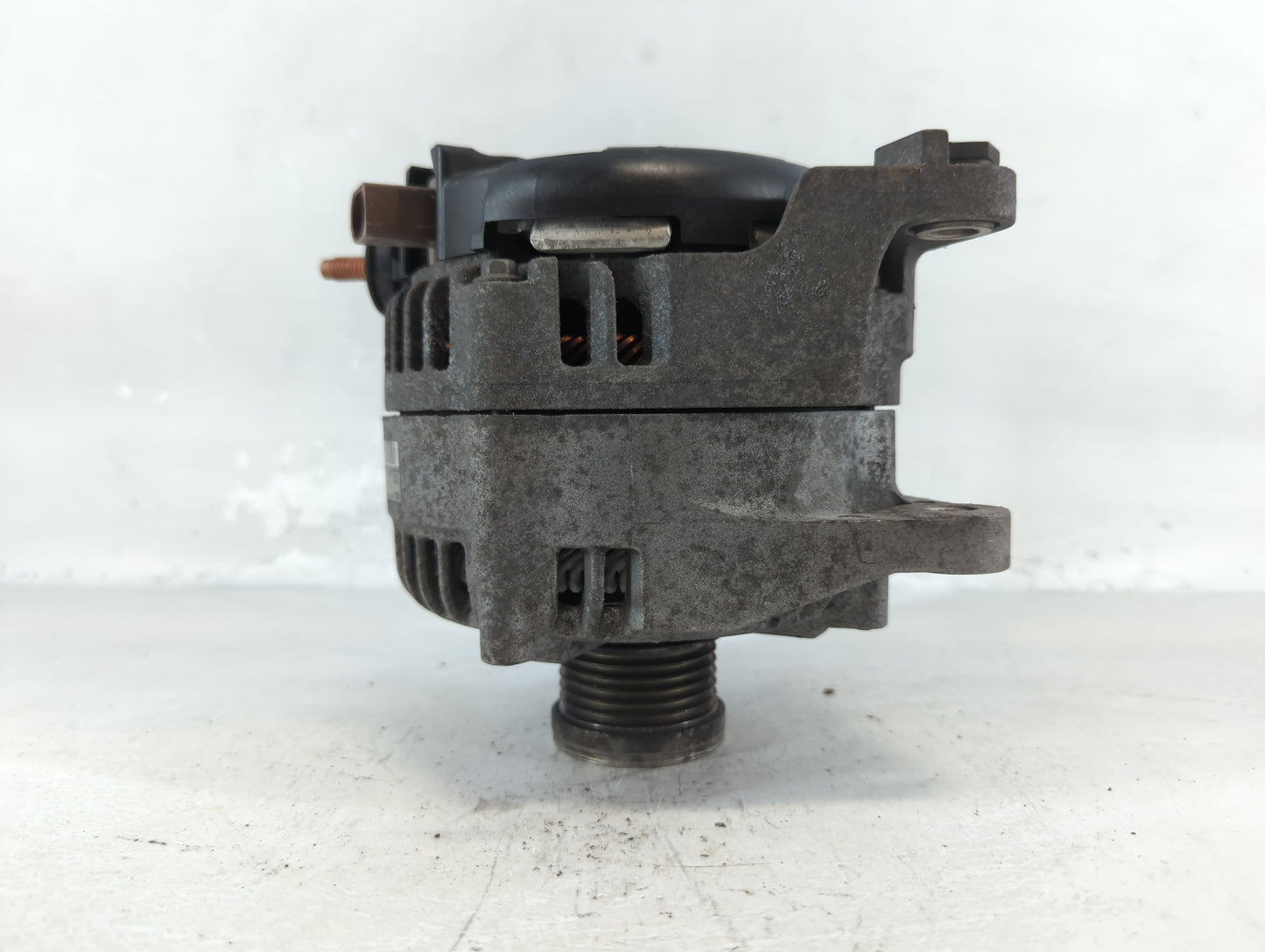 2019 Alfa Romeo Stelvio Alternator Replacement Generator Charging Assembly Engine OEM P/N:104211-0690 50537696 Fits Fits 201