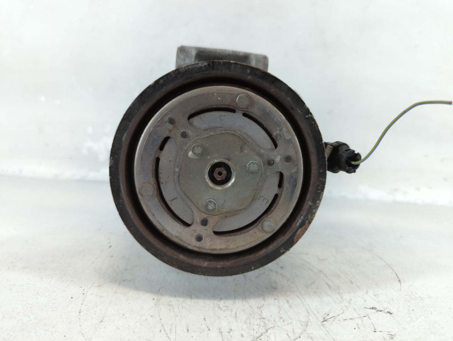 2019 Alfa Romeo Stelvio Air Conditioning A/c Ac Compressor Oem - Oemusedautoparts1.com