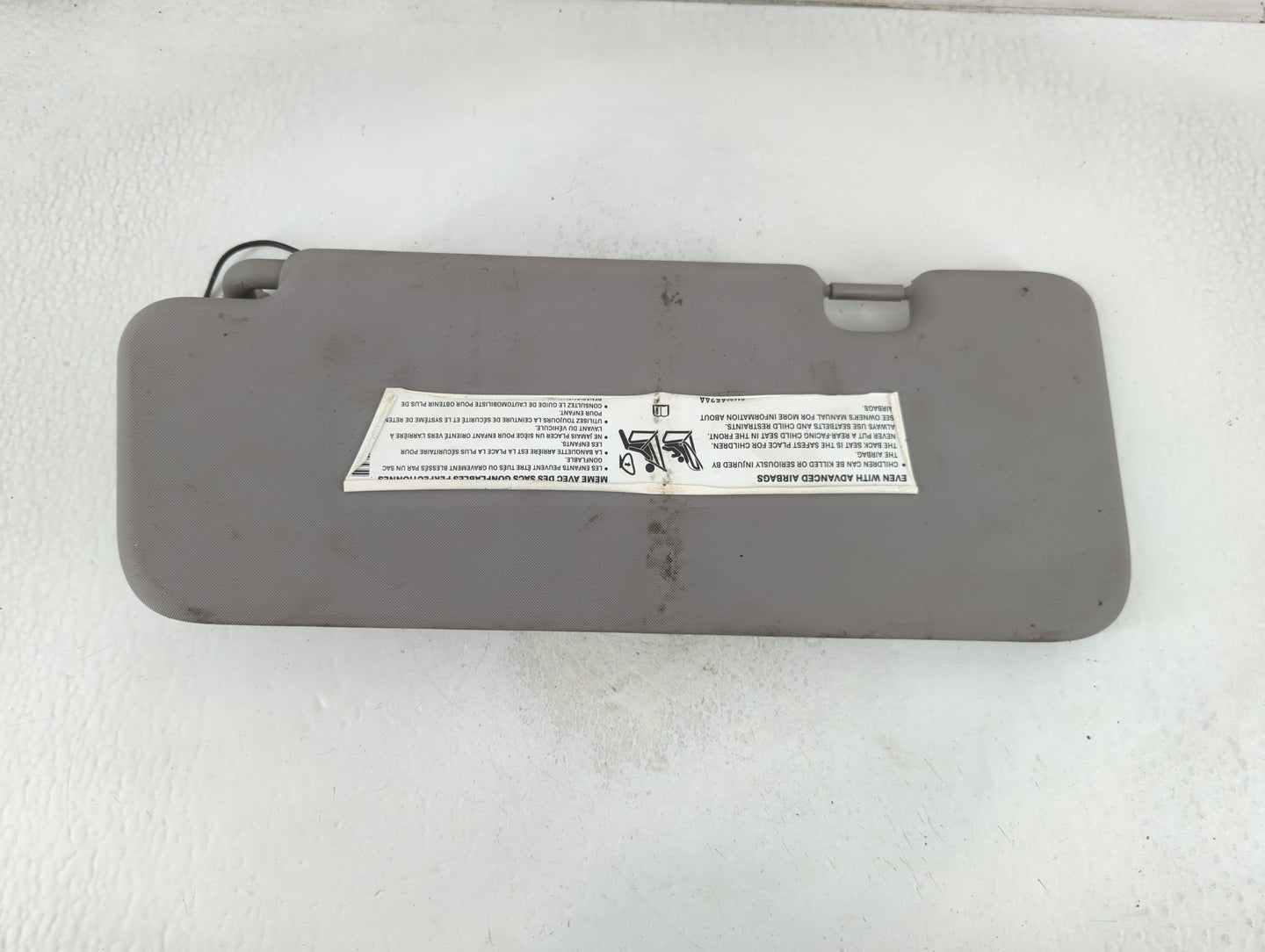 2019 Alfa Romeo Stelvio Sun Visor Shade Replacement Passenger Right Mirror Fits OEM Used Auto Parts - Oemusedautoparts1.com
