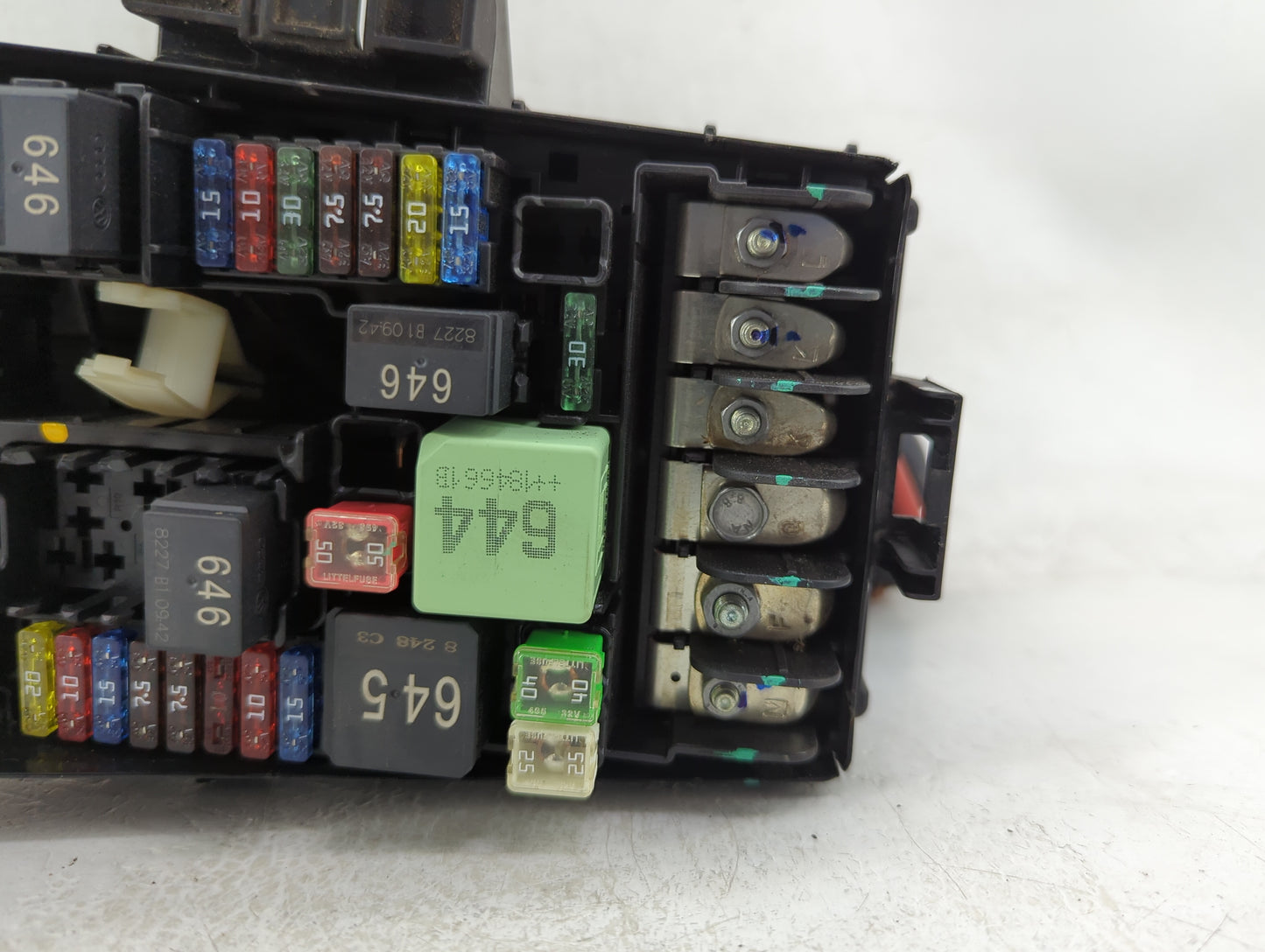 2015-2018 Audi A3 Fusebox Fuse Box Panel Relay Module P/N:6351-2386 5Q0 937 132 A Fits Fits 2015 2016 2017 2018 2019 2020 20