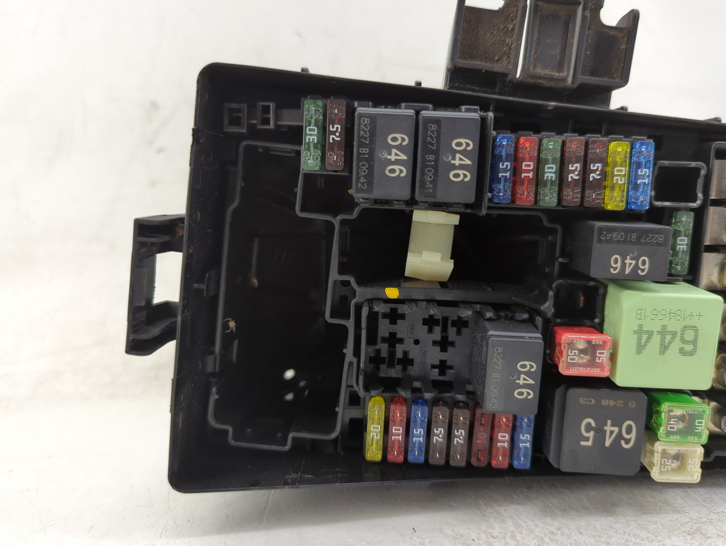 2015-2018 Audi A3 Fusebox Fuse Box Panel Relay Module P/N:6351-2386 5Q0 937 132 A Fits Fits 2015 2016 2017 2018 2019 2020 20