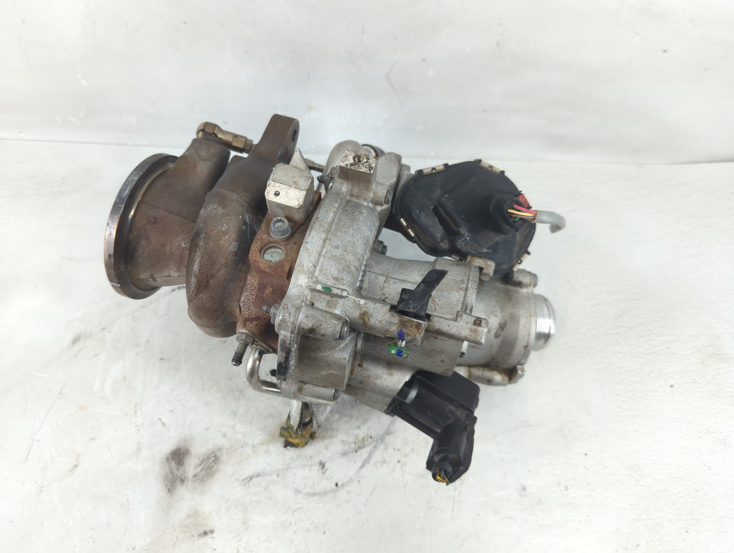 2017-2020 Audi A4 Turbocharger Turbo Charger Super Charger Supercharger - Oemusedautoparts1.com