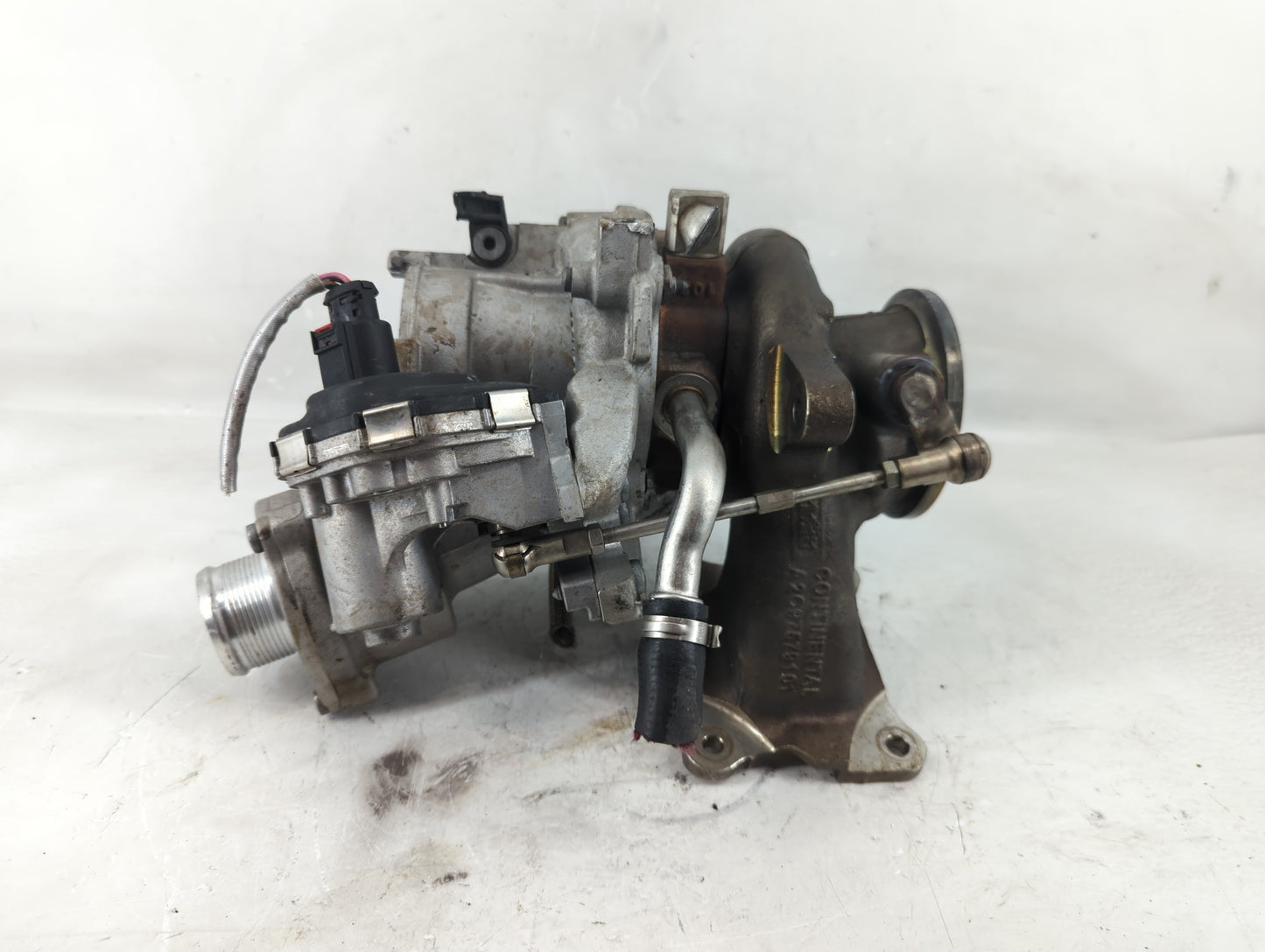 2017-2020 Audi A4 Turbocharger Turbo Charger Super Charger Supercharger - Oemusedautoparts1.com