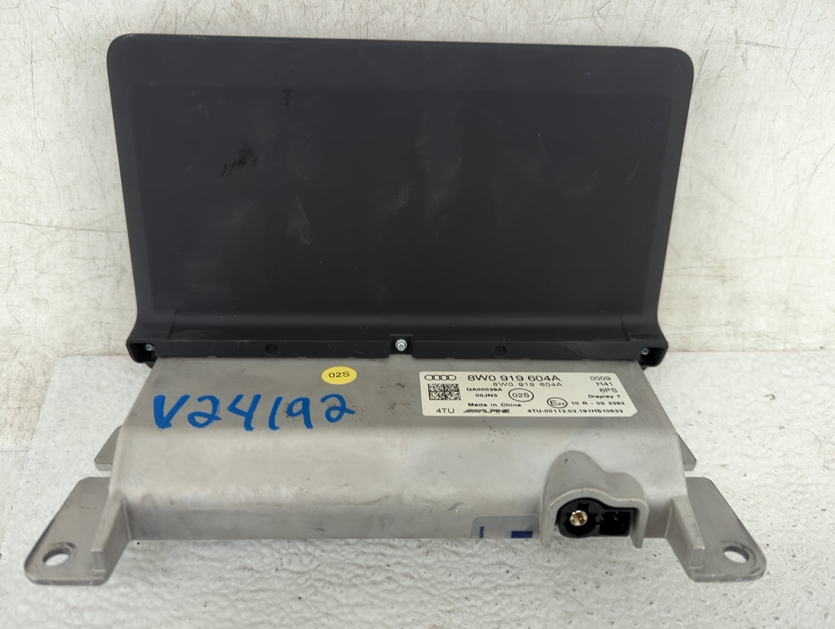 2017-2019 Audi A4 Information Radio Display Screen - Oemusedautoparts1.com