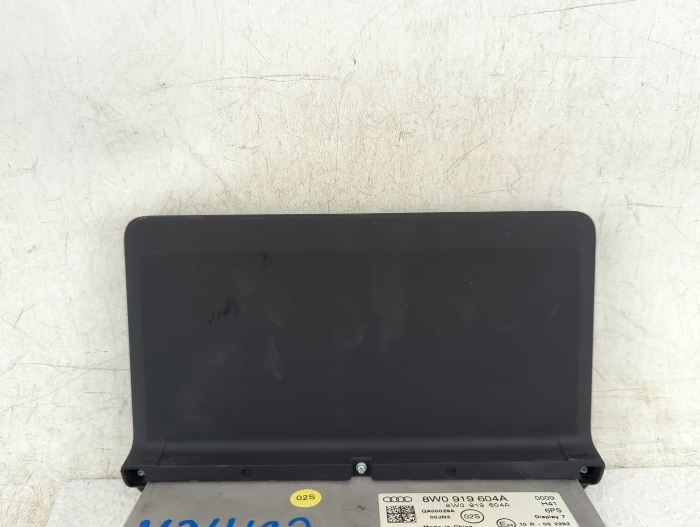 2017-2019 Audi A4 Information Display Screen - Oemusedautoparts1.com