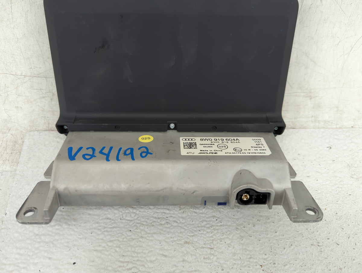 2017-2019 Audi A4 Information Radio Display Screen - Oemusedautoparts1.com
